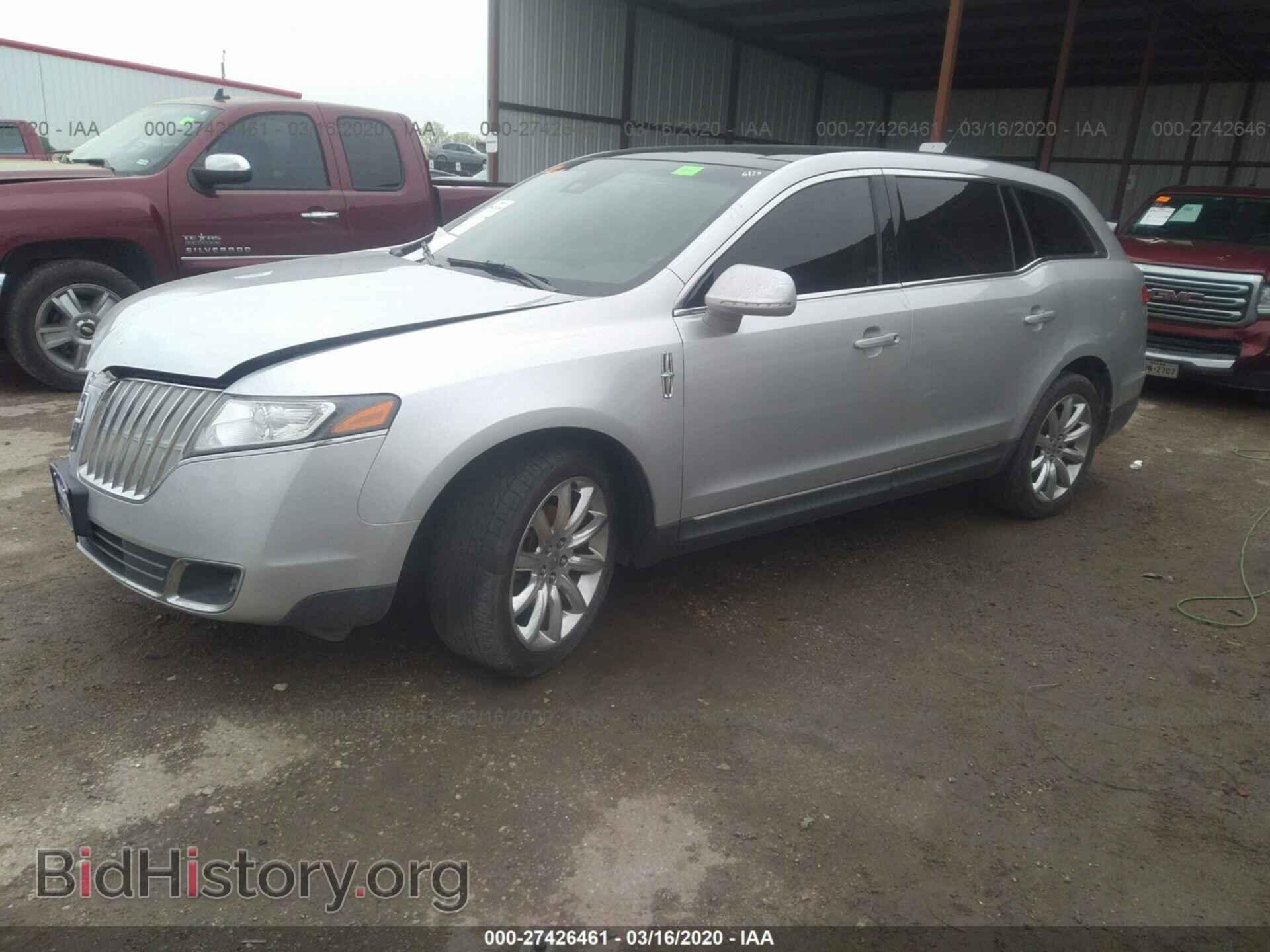 2010 LINCOLN MKT - VIN: 2LMHJ5FR7ABJ08604 - Фото 2