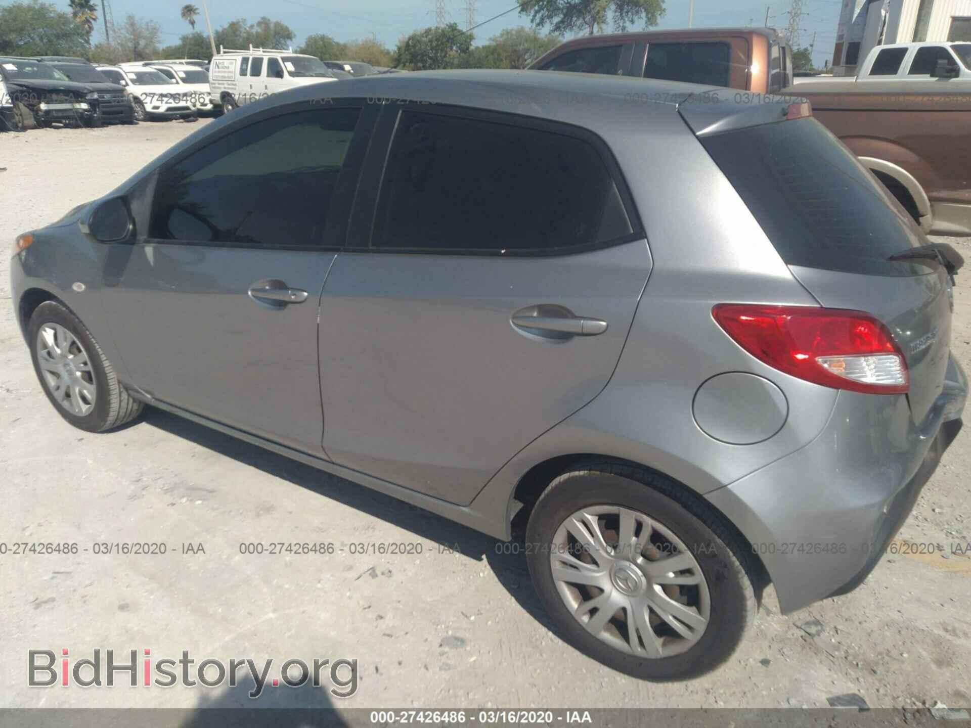 2014 MAZDA MAZDA2 - VIN: JM1DE1KY6E0184654 - Фото 3