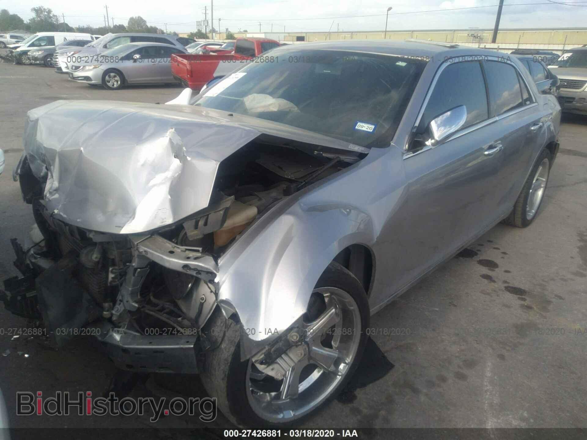 2014 CHRYSLER 300C - VIN: 2C3CCAET8EH171292 - Фото 2