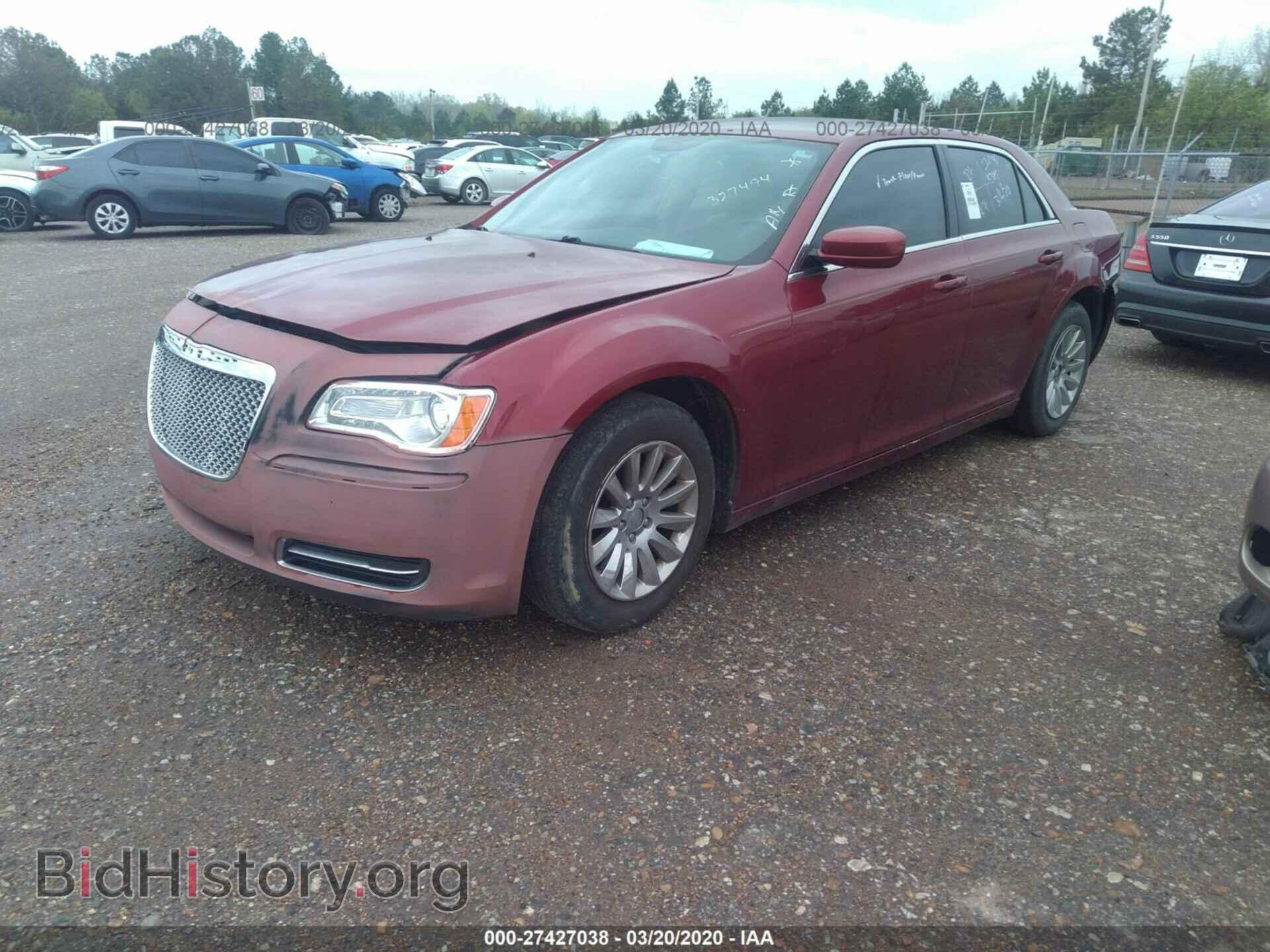 2014 CHRYSLER 300 - VIN: 2C3CCAAG0EH327494 - Фото 2