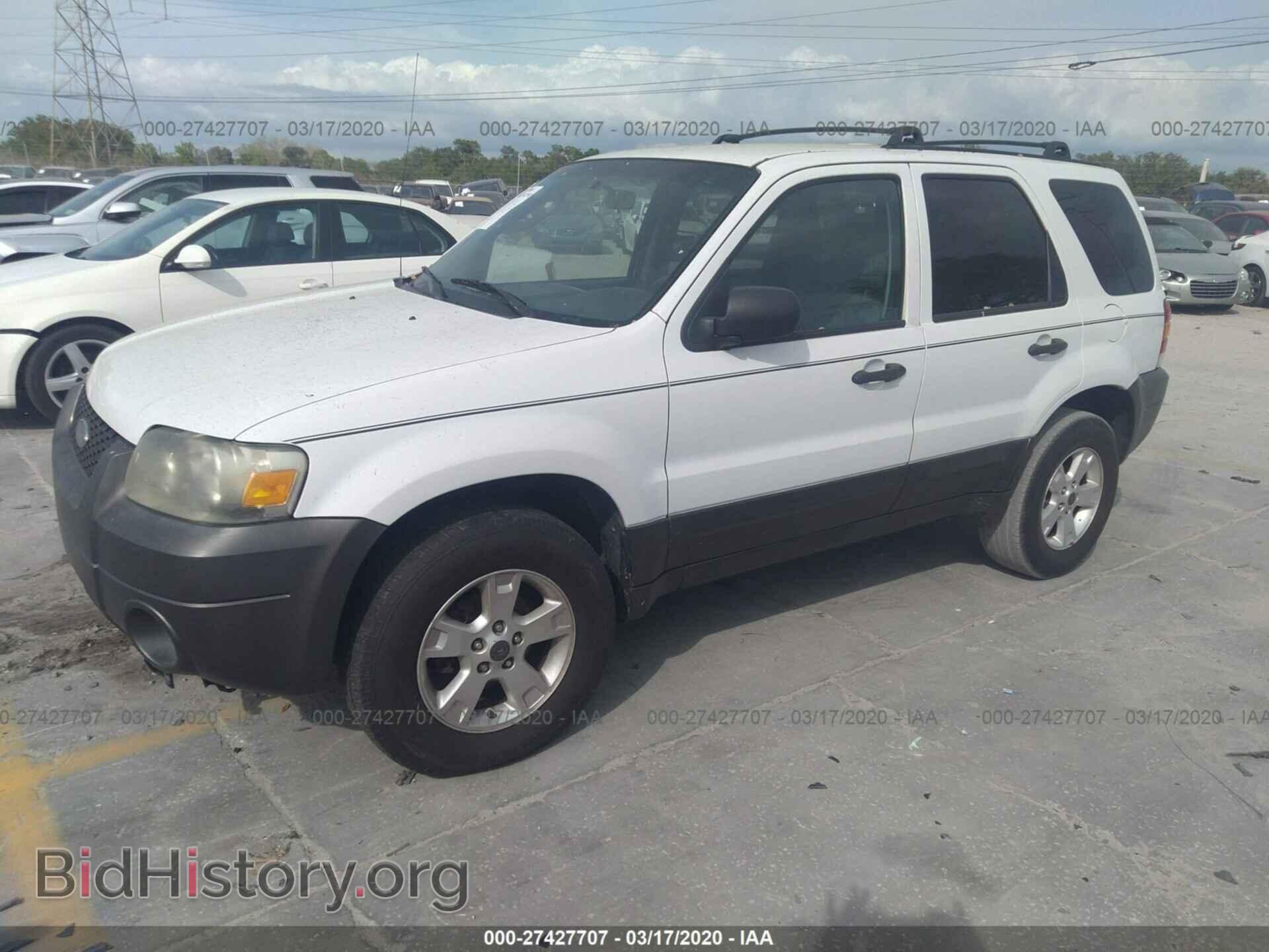2007 FORD ESCAPE - VIN: 1FMCU03107KB38301 - Фото 2