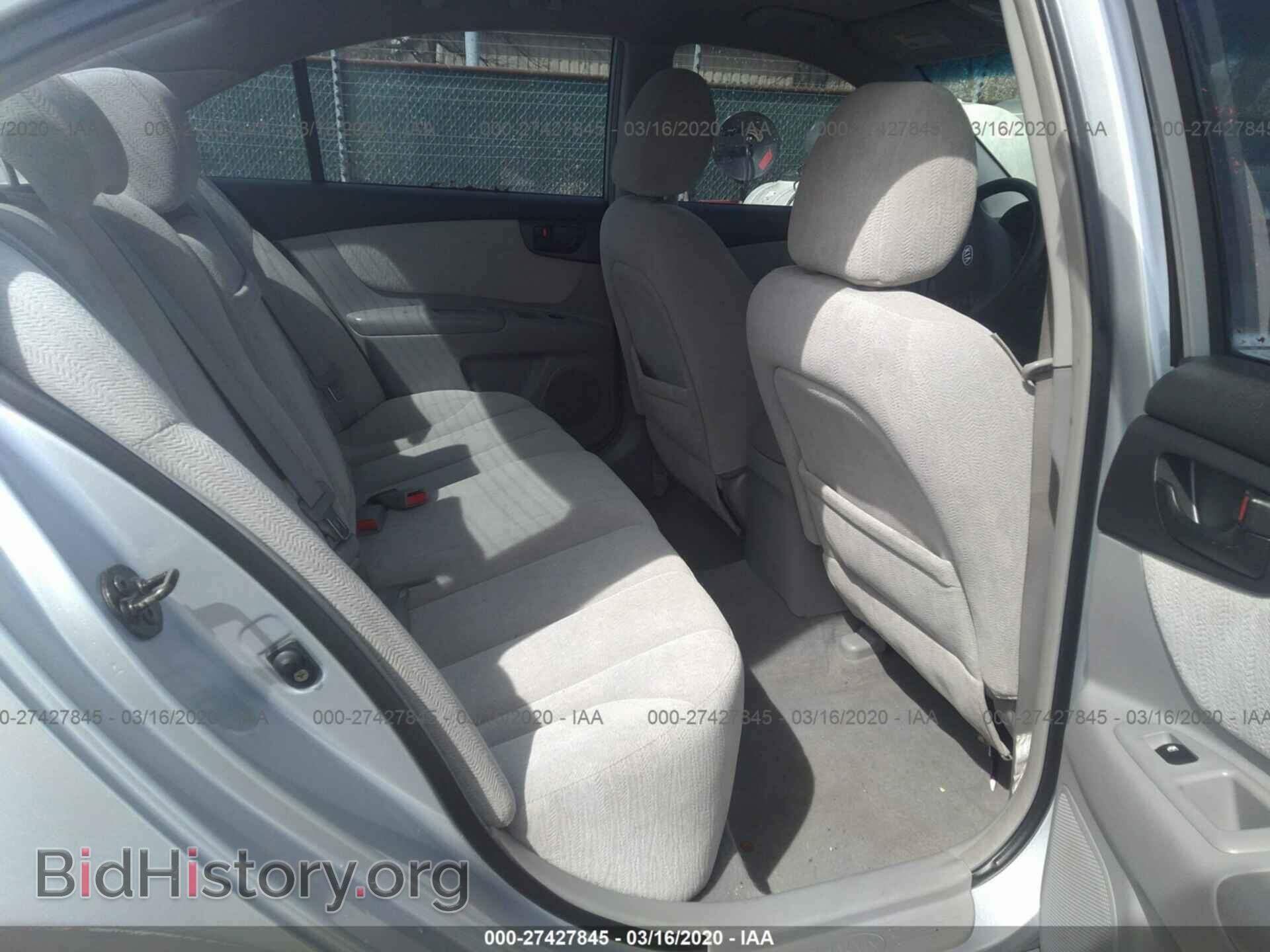 2006 KIA OPTIMA - VIN: KNAGE123565067831 - Фото 8