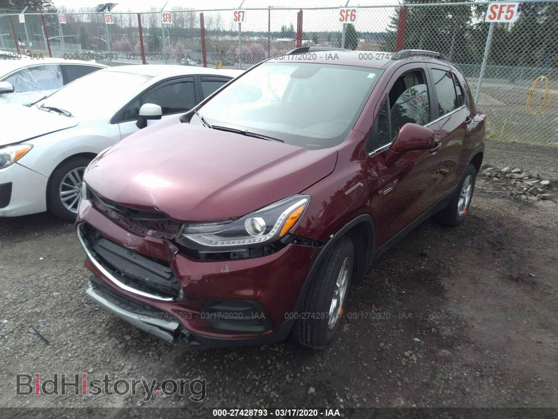 2017 CHEVROLET TRAX - VIN: 3GNCJPSB3HL133620 - Фото 2