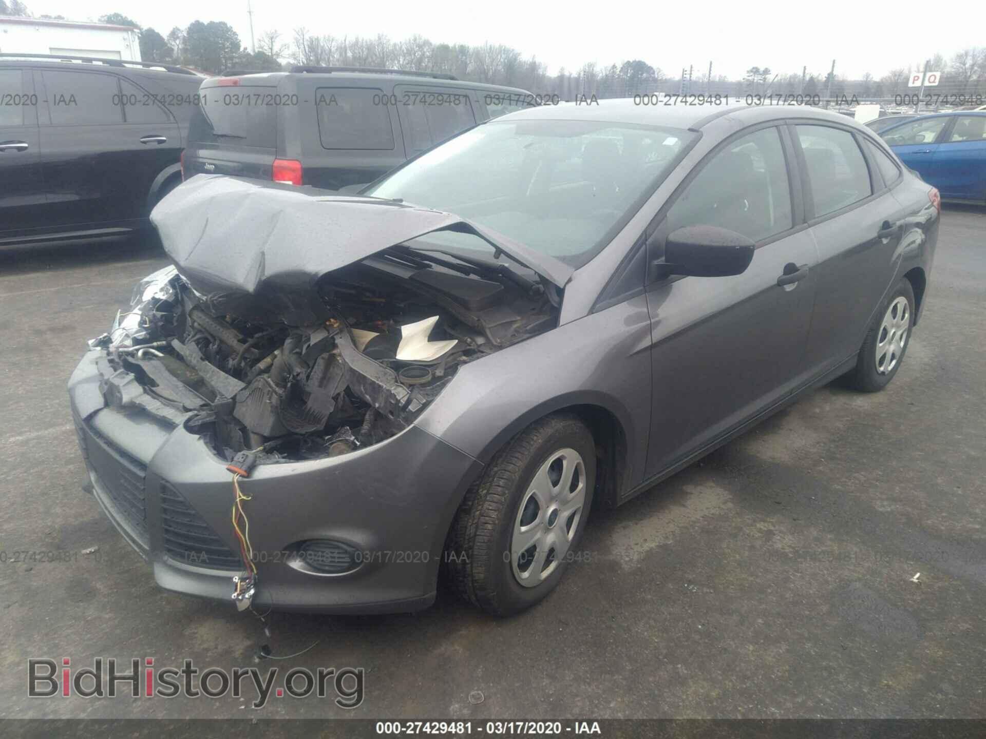2013 FORD FOCUS - VIN: 1FADP3E28DL121068 - Photo 2