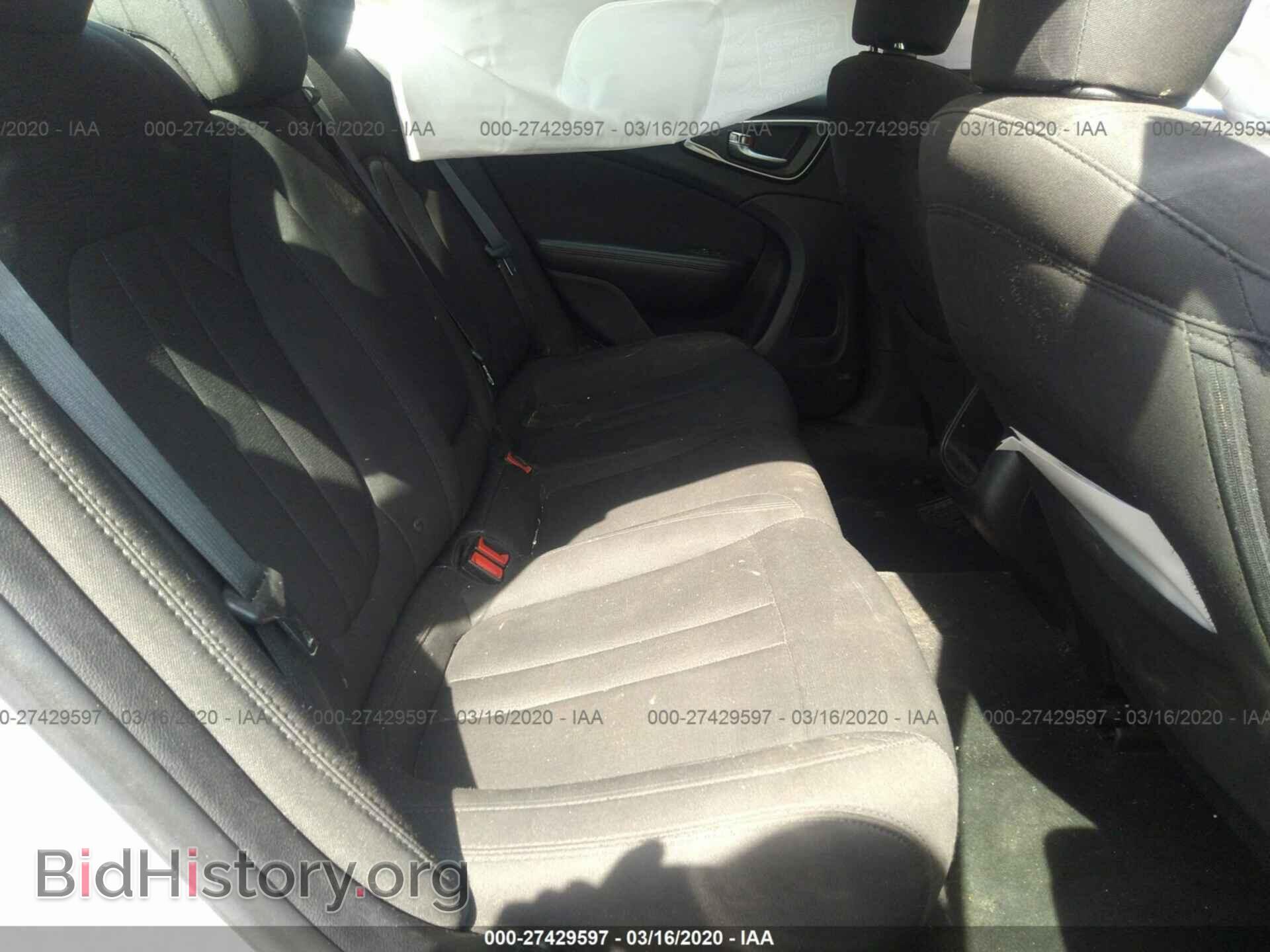 2016 CHRYSLER 200 - VIN: 1C3CCCAB2GN106294 - Фото 8