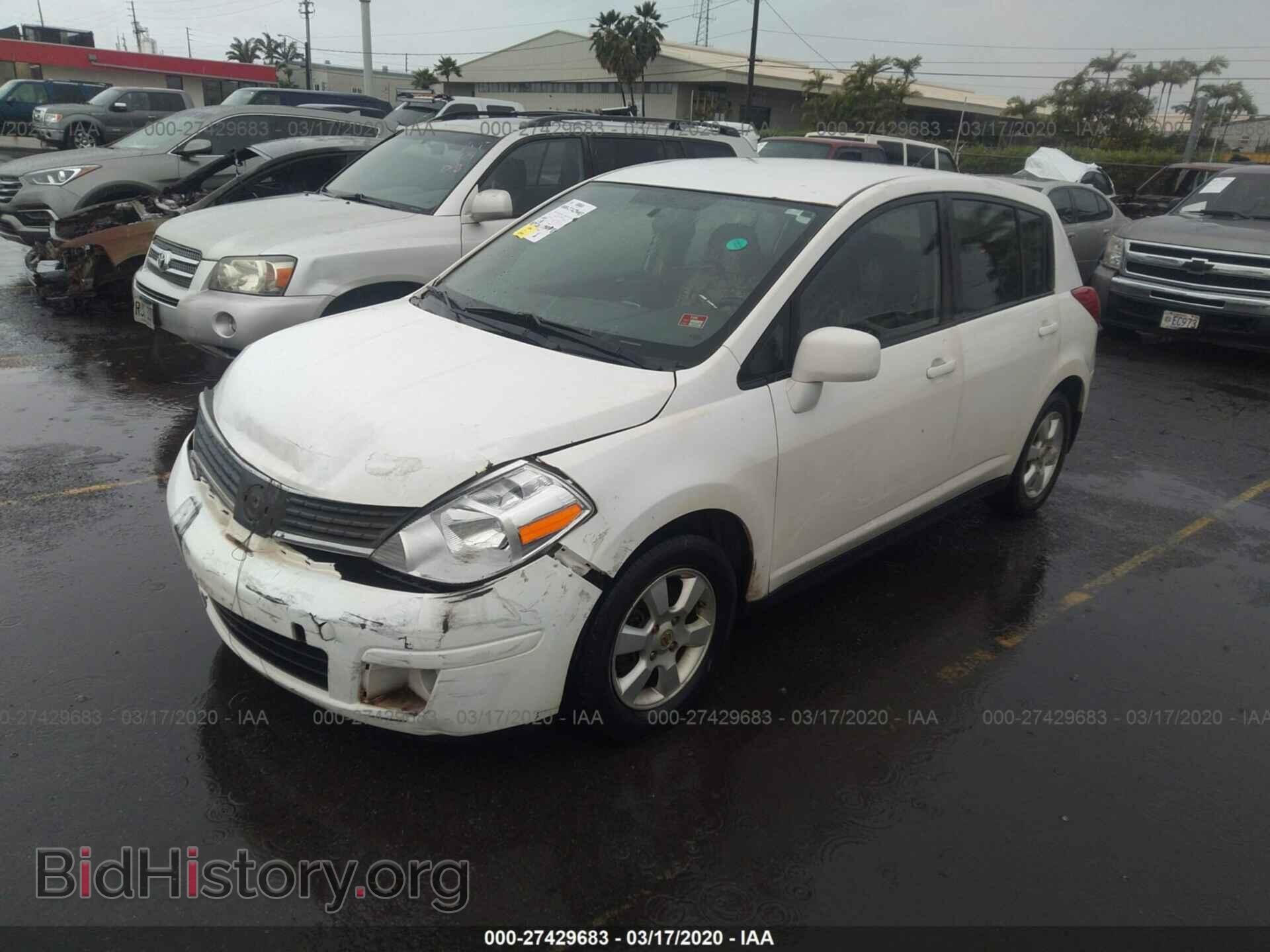 2008 NISSAN VERSA - VIN: 3N1BC13E58L425910 - Фото 2