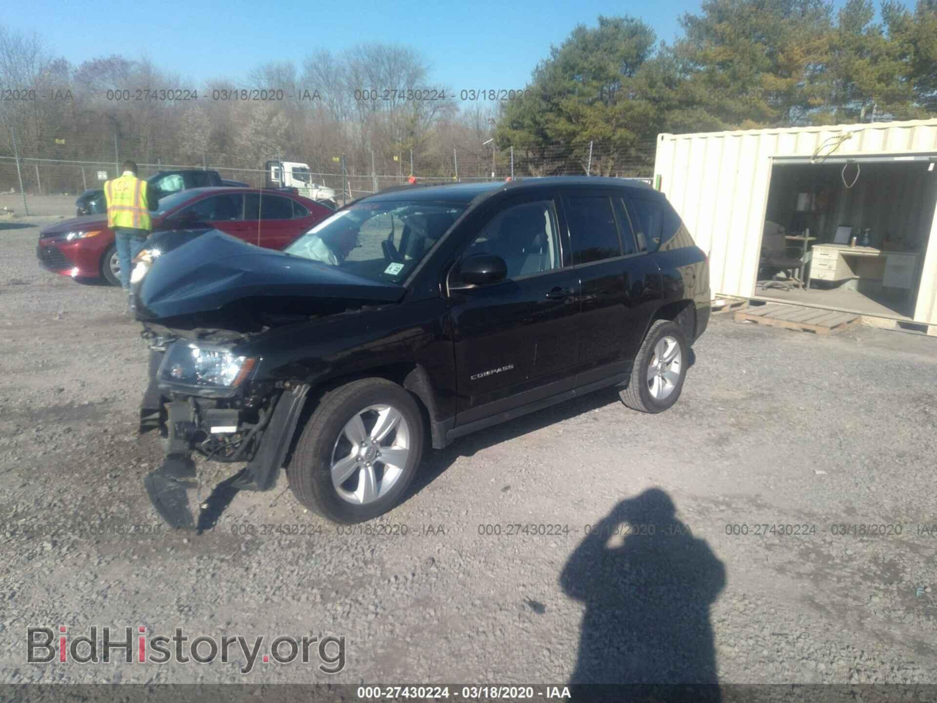 2014 JEEP COMPASS - VIN: 1C4NJDEB5ED689425 - Photo 2