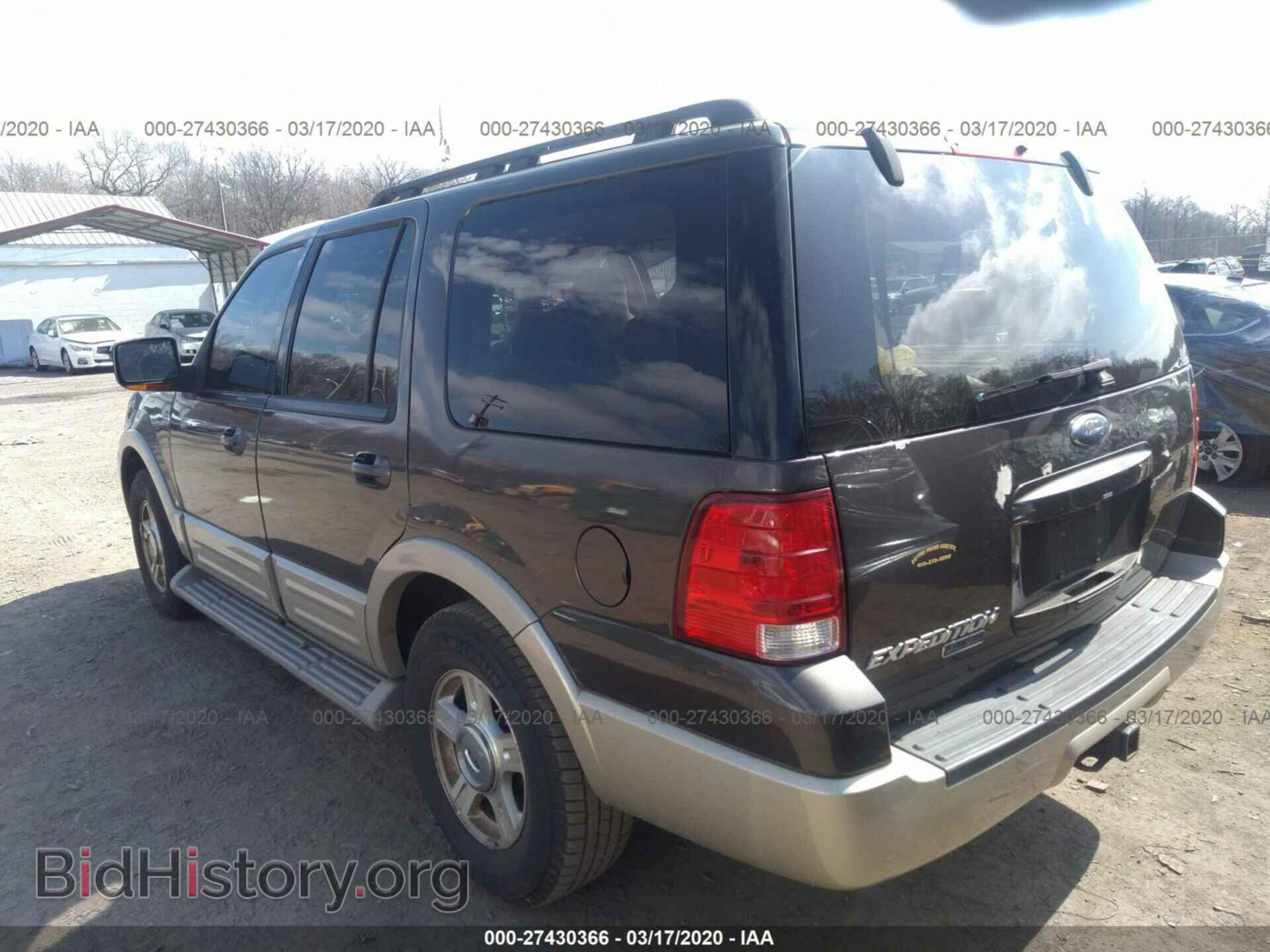 2005 FORD EXPEDITION - VIN: 1FMPU18595LA92560 - Фото 3