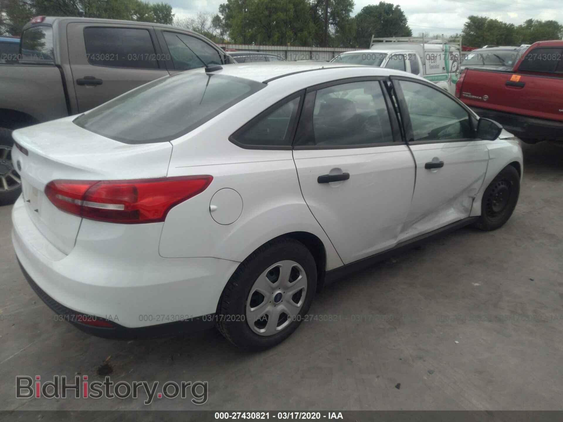 2017 FORD FOCUS - VIN: 1FADP3E24HL342334 - Фото 4