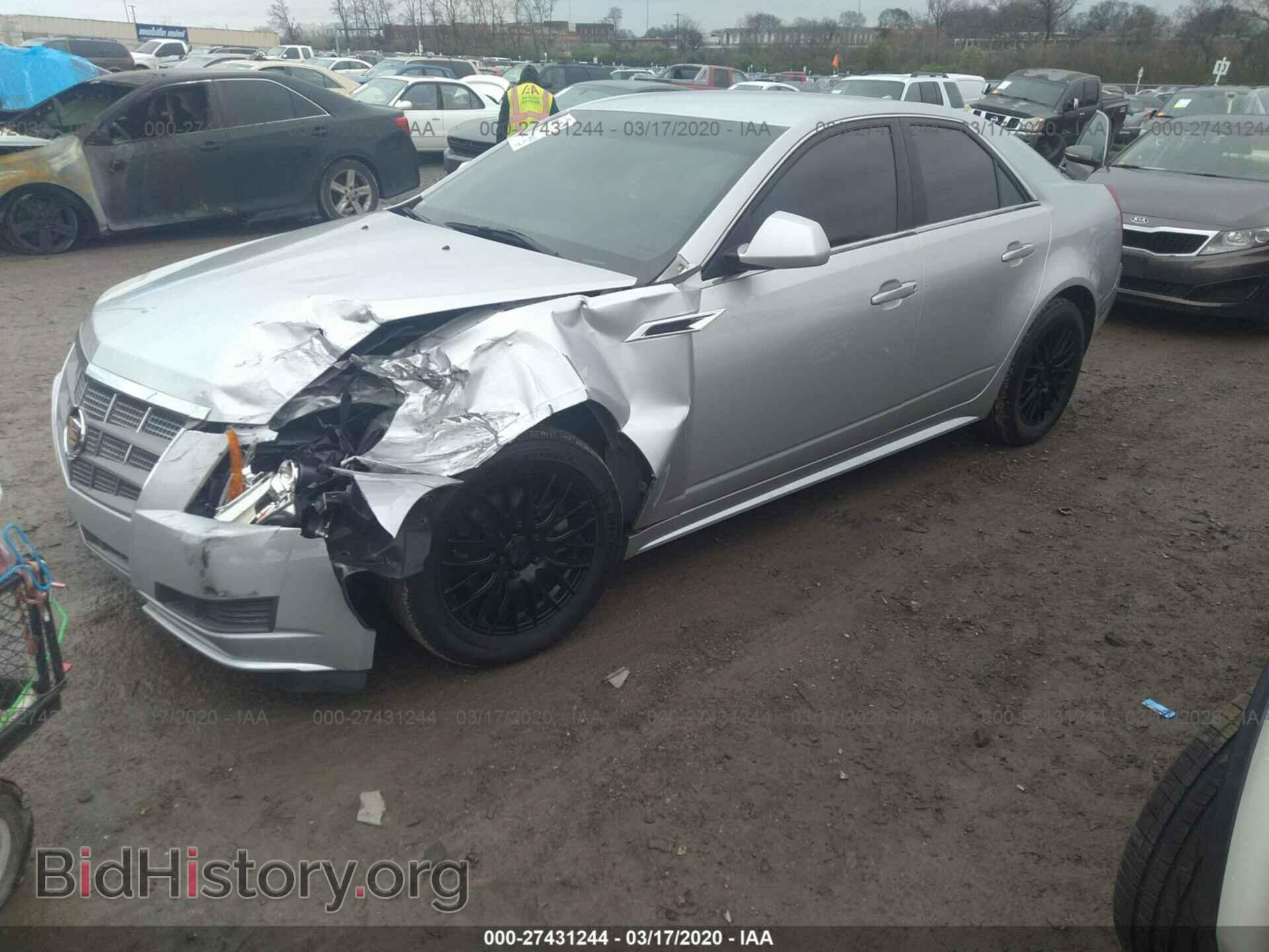 2011 CADILLAC CTS - VIN: 1G6DA5EY1B0100723 - Фото 2
