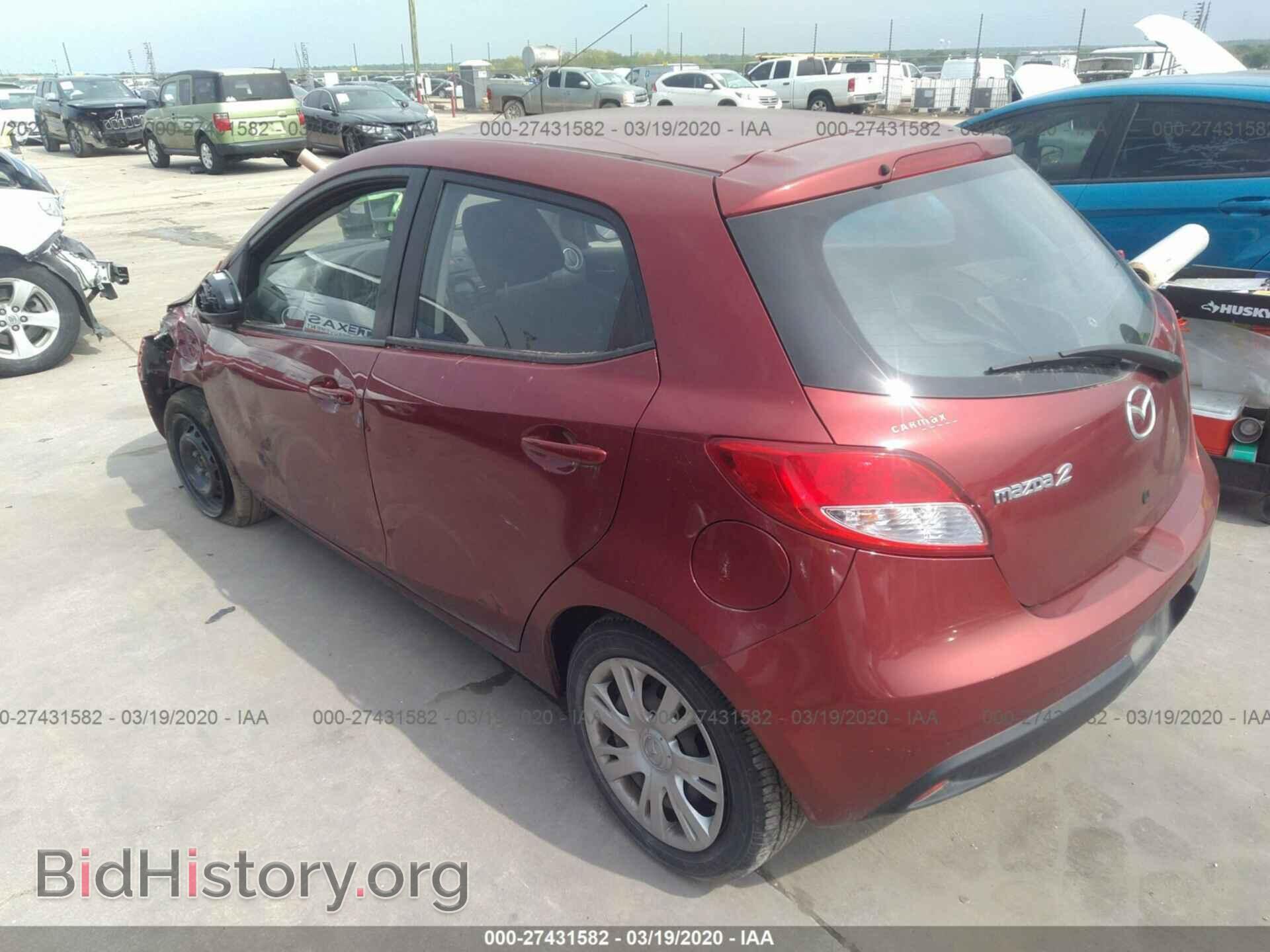 2014 MAZDA MAZDA2 - VIN: JM1DE1KY0E0176937 - Фото 3