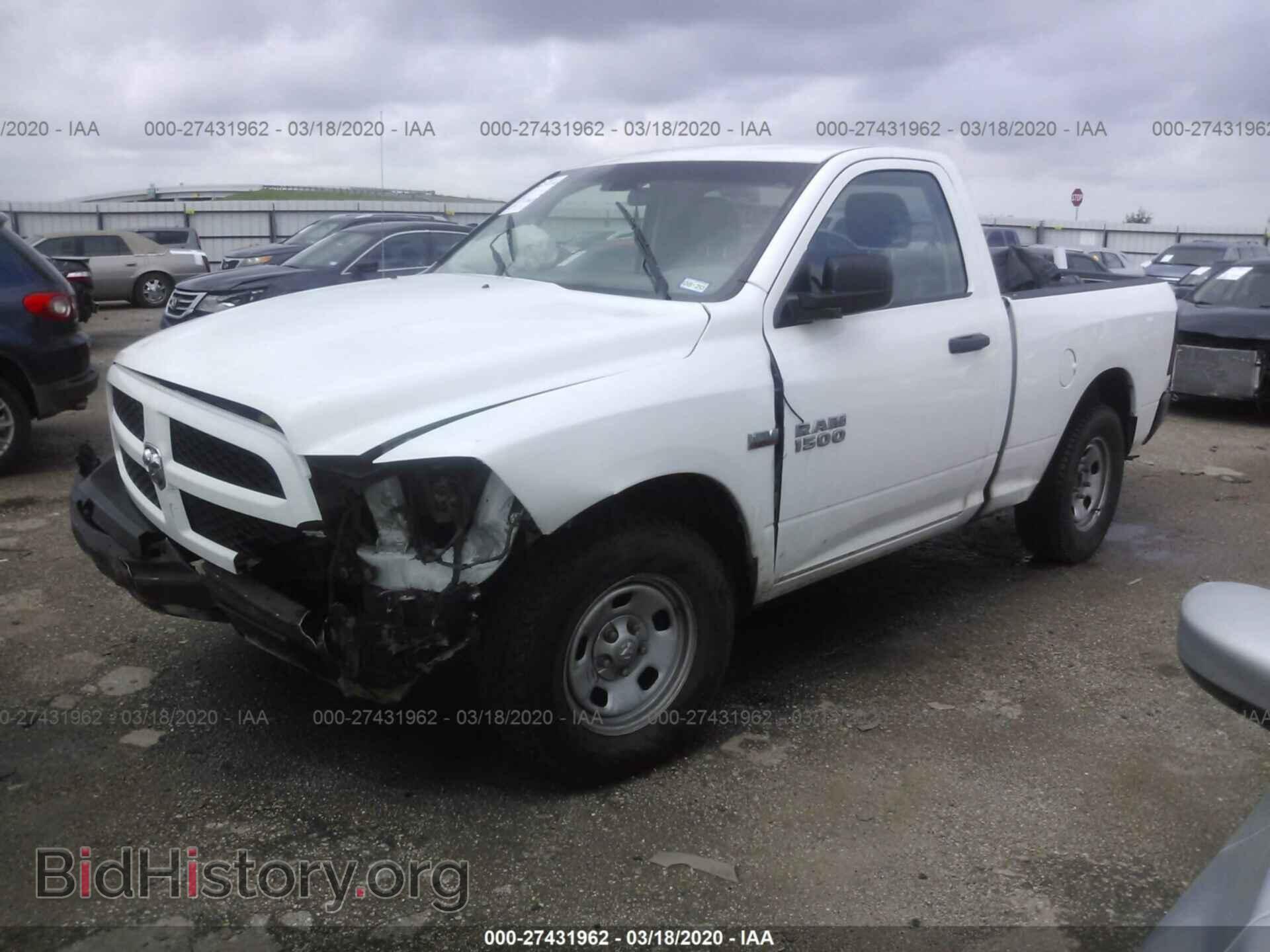 2014 RAM 1500 - VIN: 3C6JR6AT9EG331210 - Фото 2