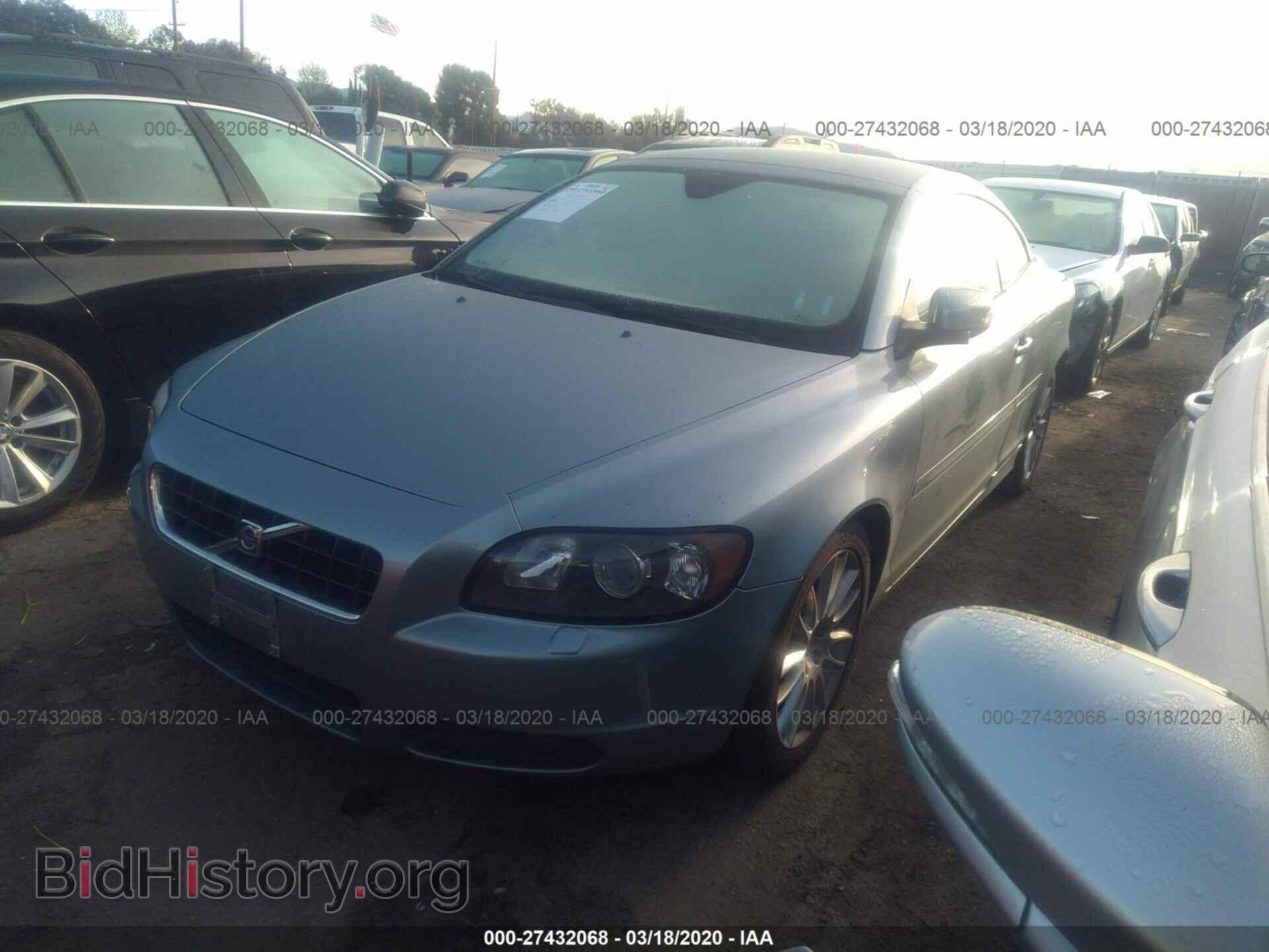2009 VOLVO C70 - VIN: YV1MC67289J076683 - Фото 2