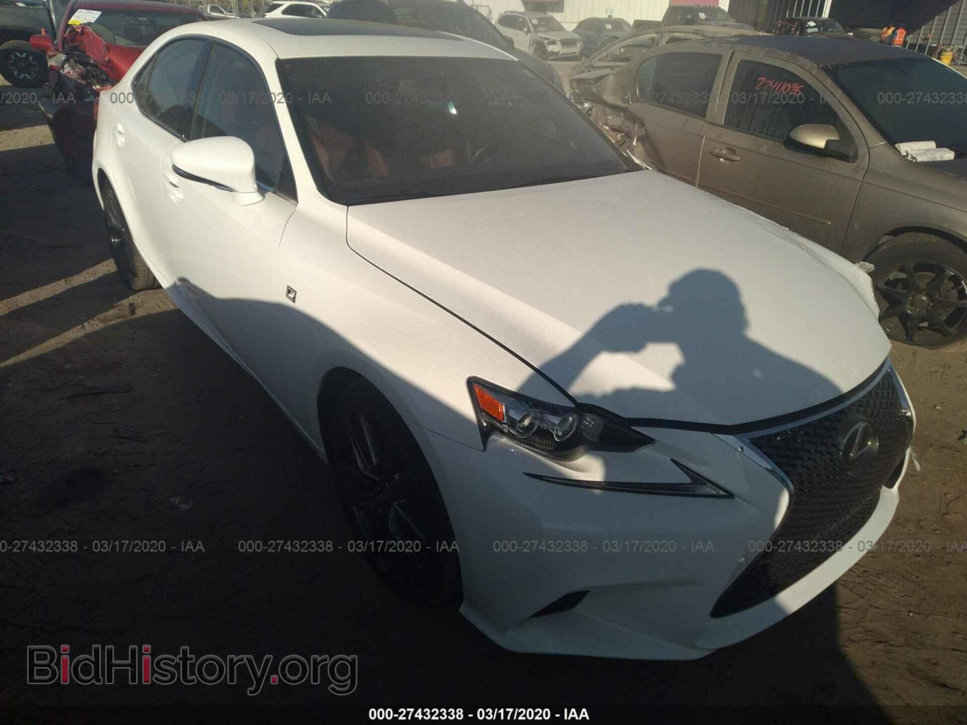 Photo JTHBF1D21F5081917 - LEXUS IS 2015
