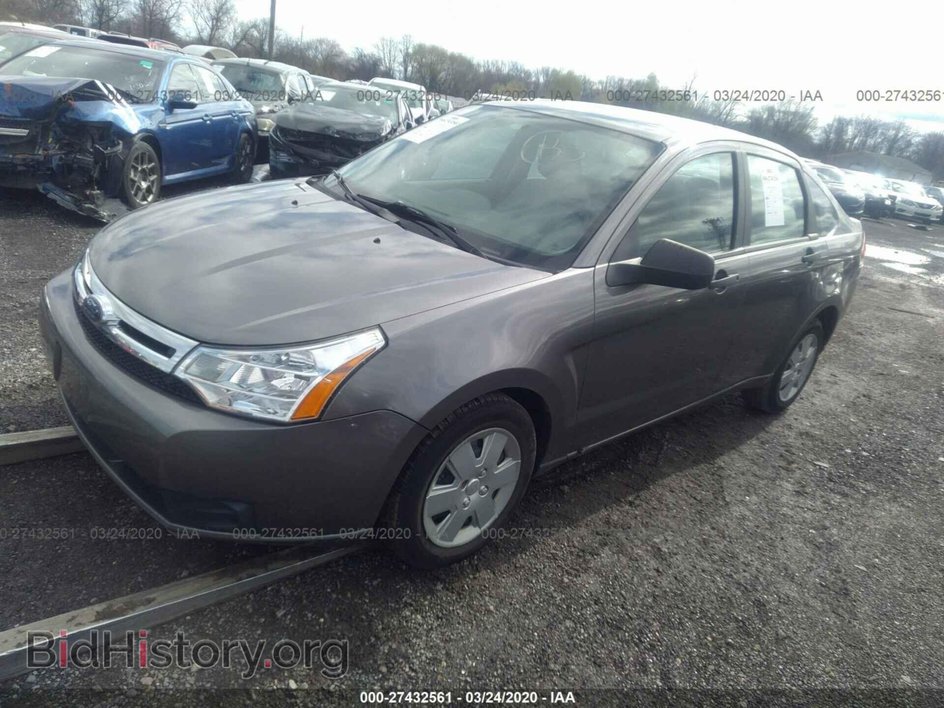 2010 FORD FOCUS - VIN: 1FAHP3EN9AW166154 - Фото 2