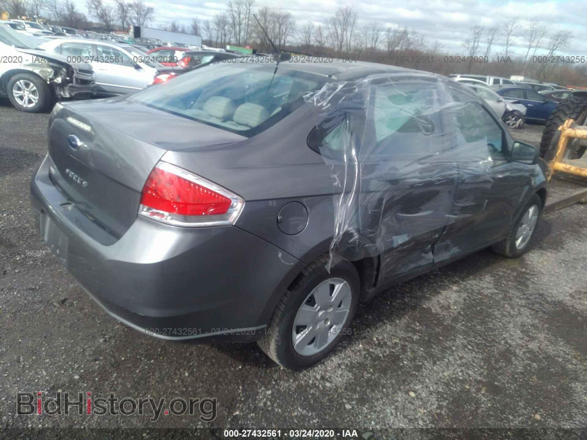 2010 FORD FOCUS - VIN: 1FAHP3EN9AW166154 - Фото 4