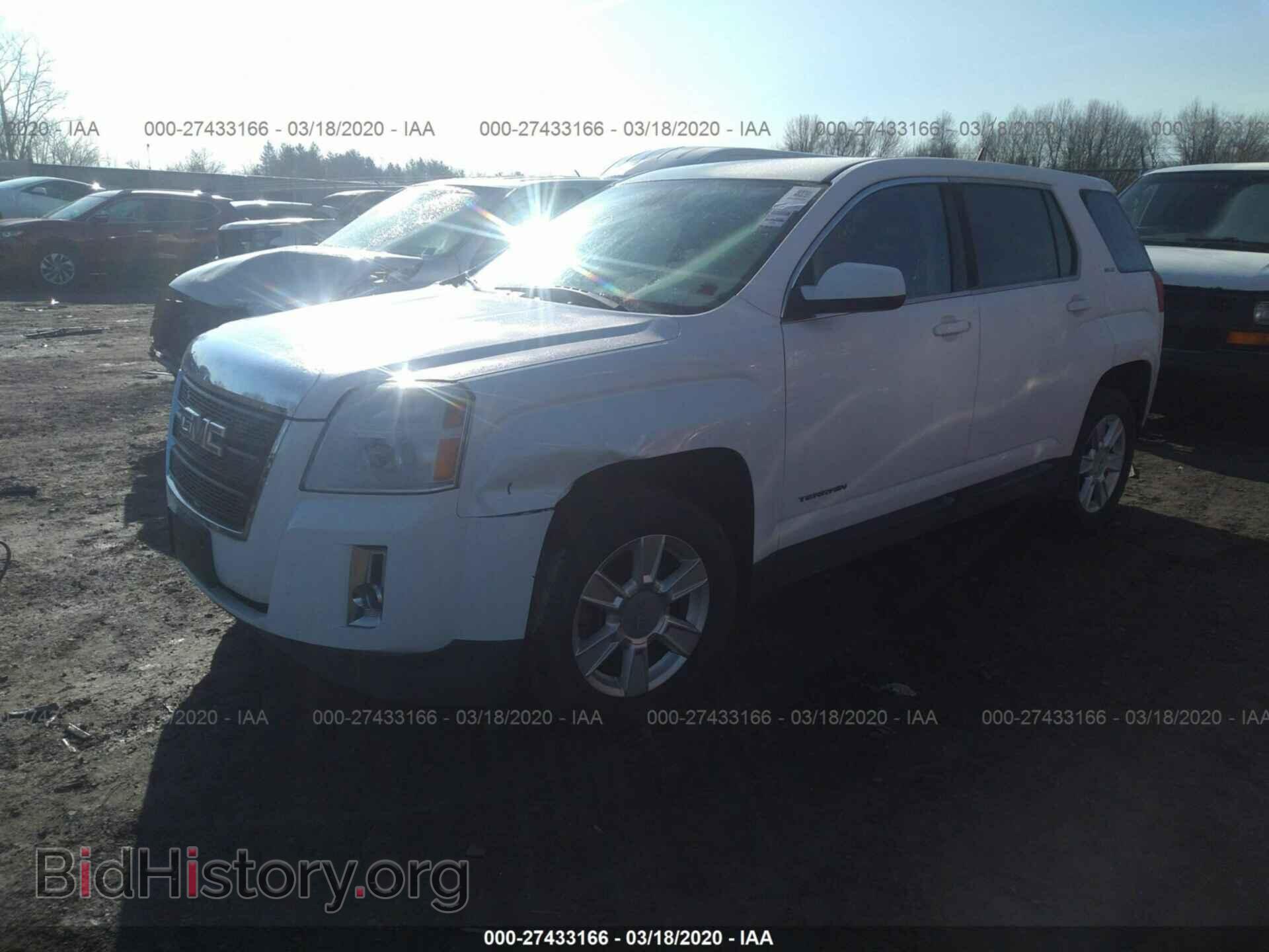 2012 GMC TERRAIN - VIN: 2GKFLREK8C6366157 - Photo 2