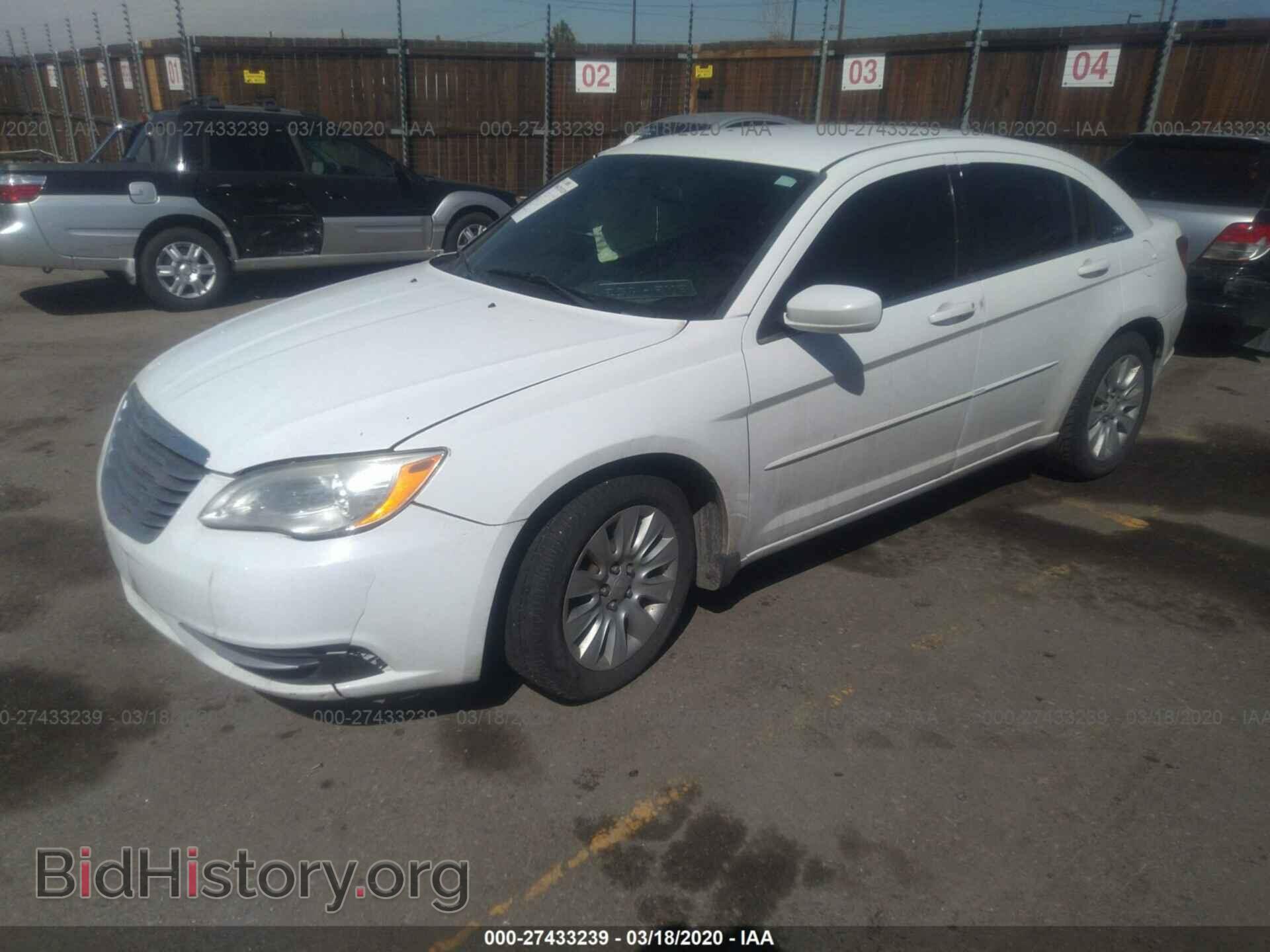 2012 CHRYSLER 200 - VIN: 1C3CCBAB7CN271424 - Photo 2