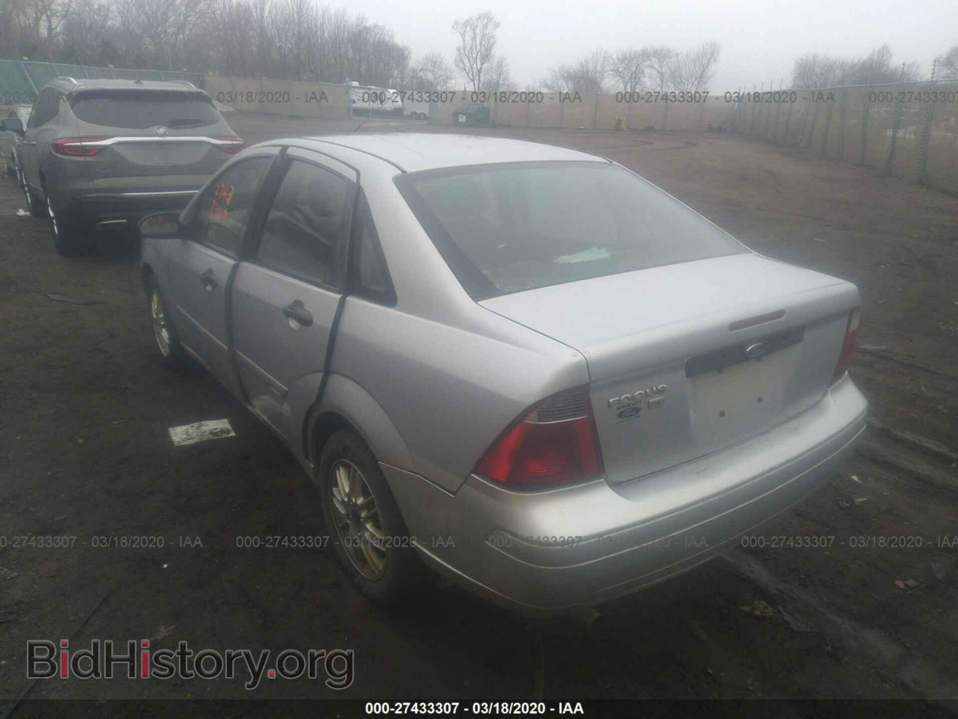 2007 FORD FOCUS - VIN: 1FAFP34N87W112295 - Фото 3