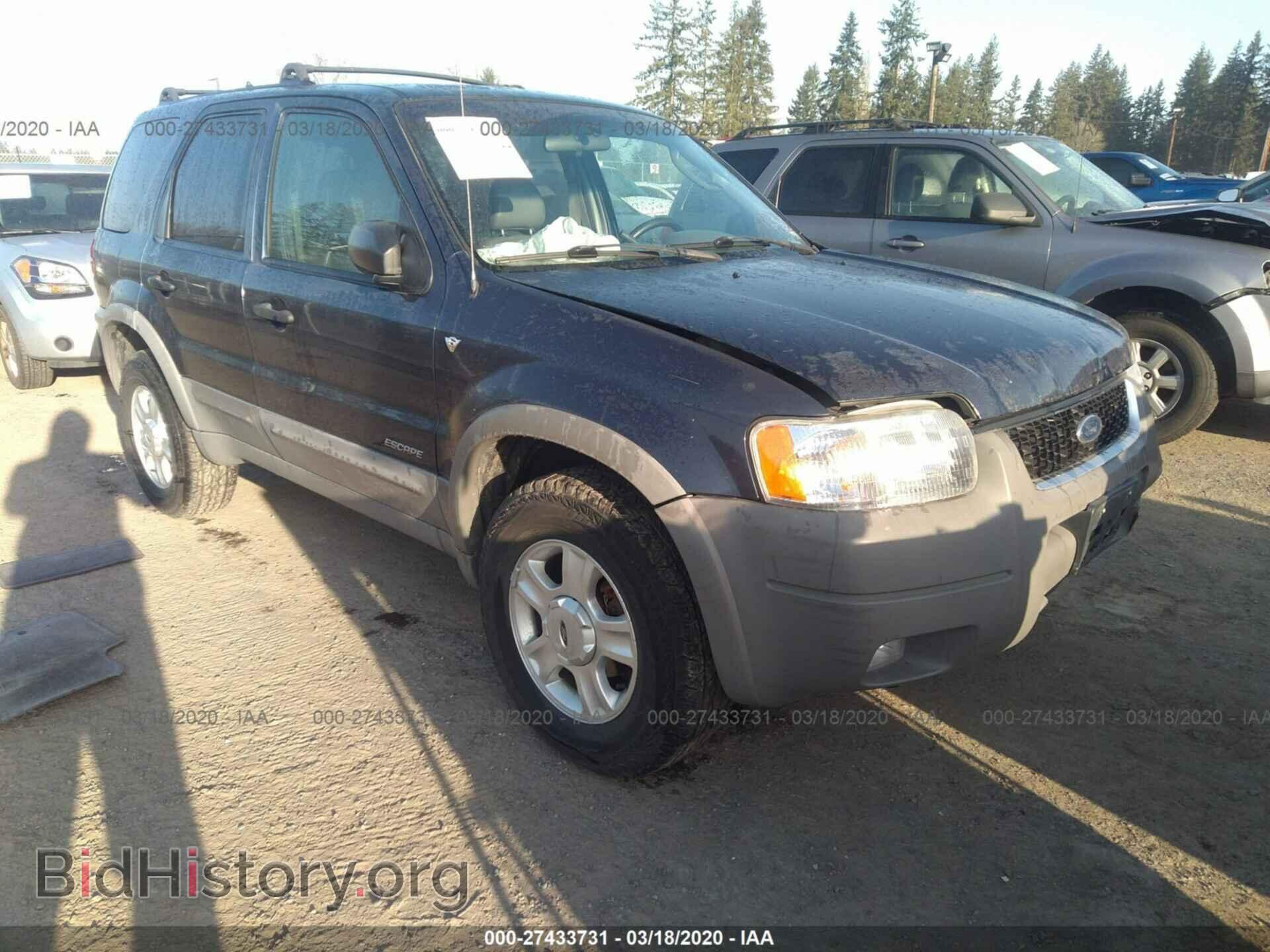 Фотография 1FMYU031X2KB02579 - FORD ESCAPE 2002
