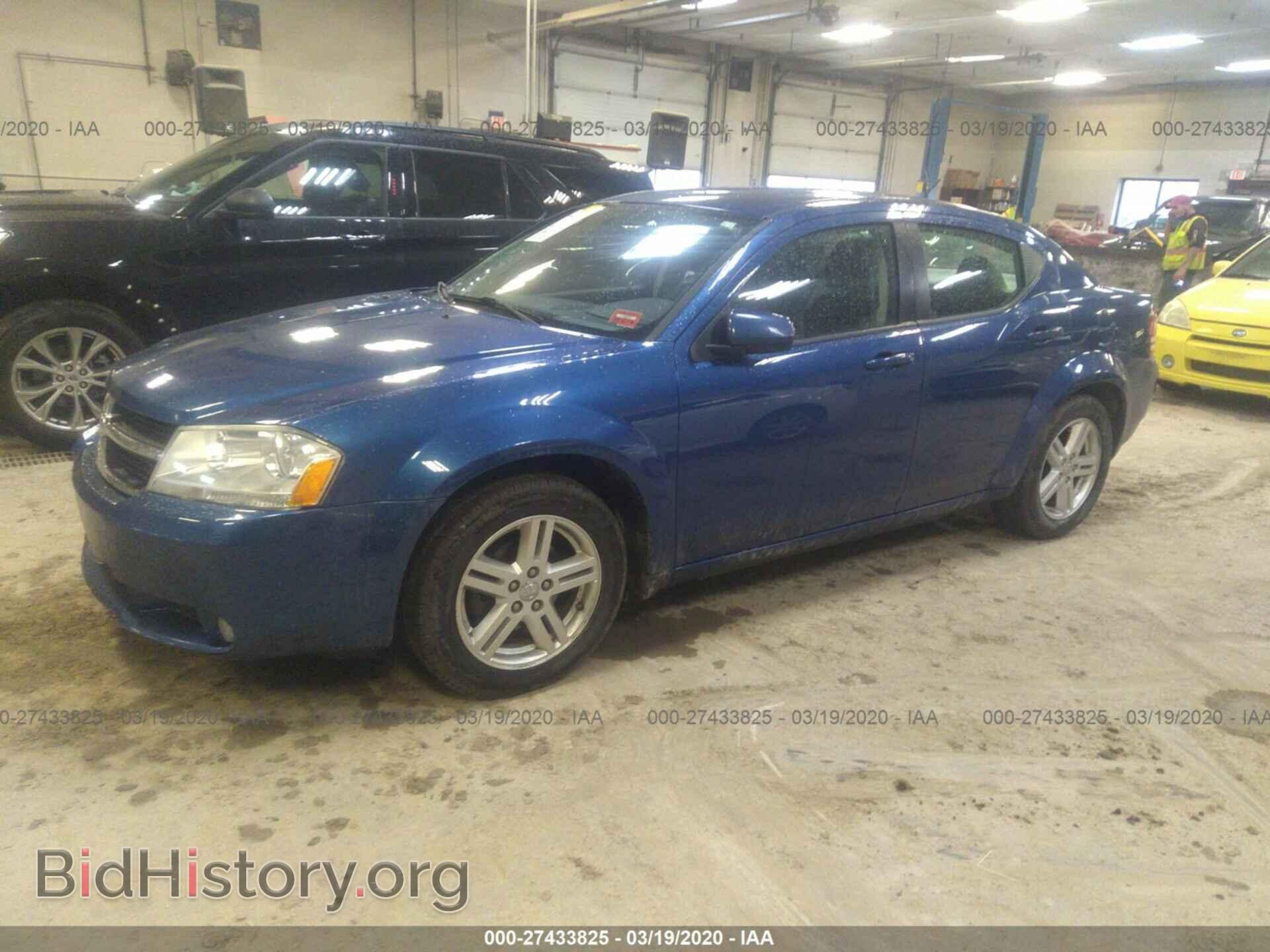 2010 DODGE AVENGER - VIN: 1B3CC5FB4AN179692 - Фото 2