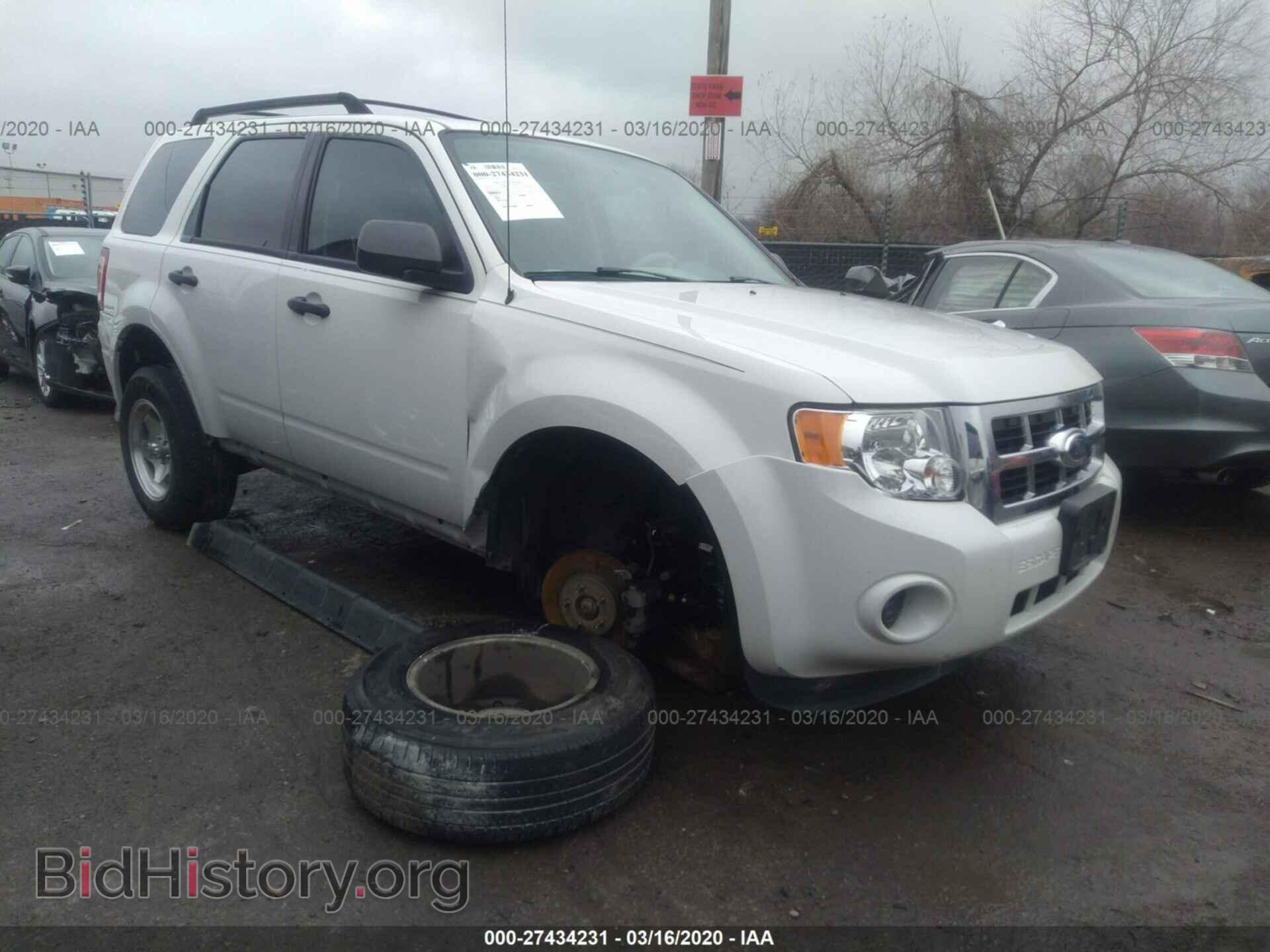 Фотография 1FMCU0C7XCKA28919 - FORD ESCAPE 2012