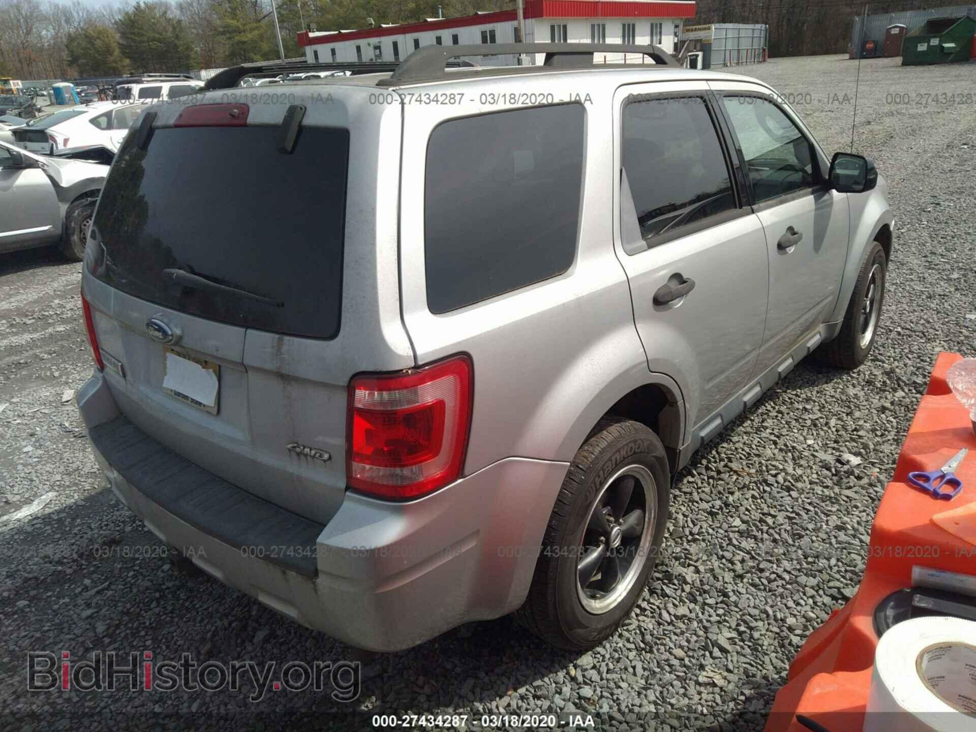 2009 FORD ESCAPE - VIN: 1FMCU93G89KA00436 - Фото 4