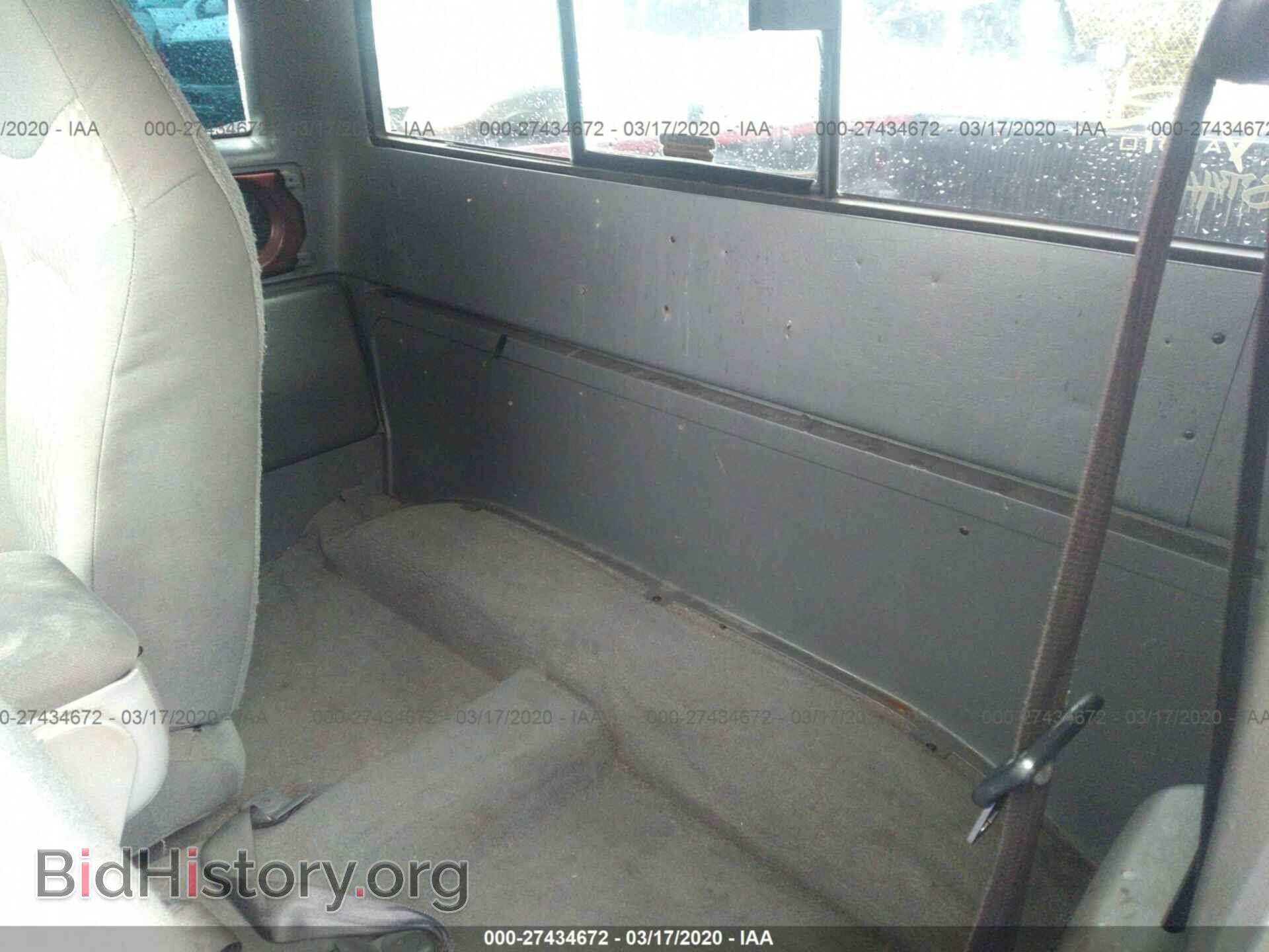 2003 MAZDA B4000 - VIN: 4F4YR17E23TM10552 - Фото 8
