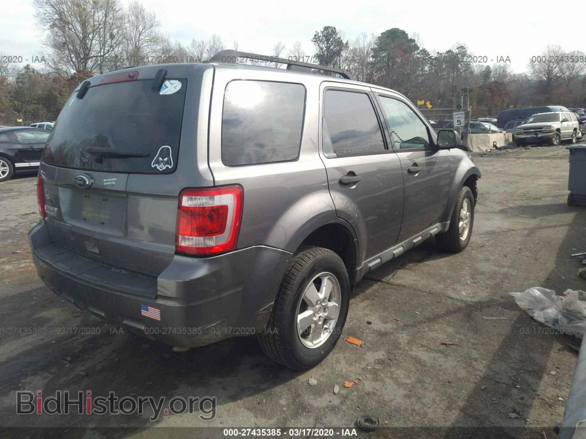 2011 FORD ESCAPE - VIN: 1FMCU0D73BKA04801 - Фото 4