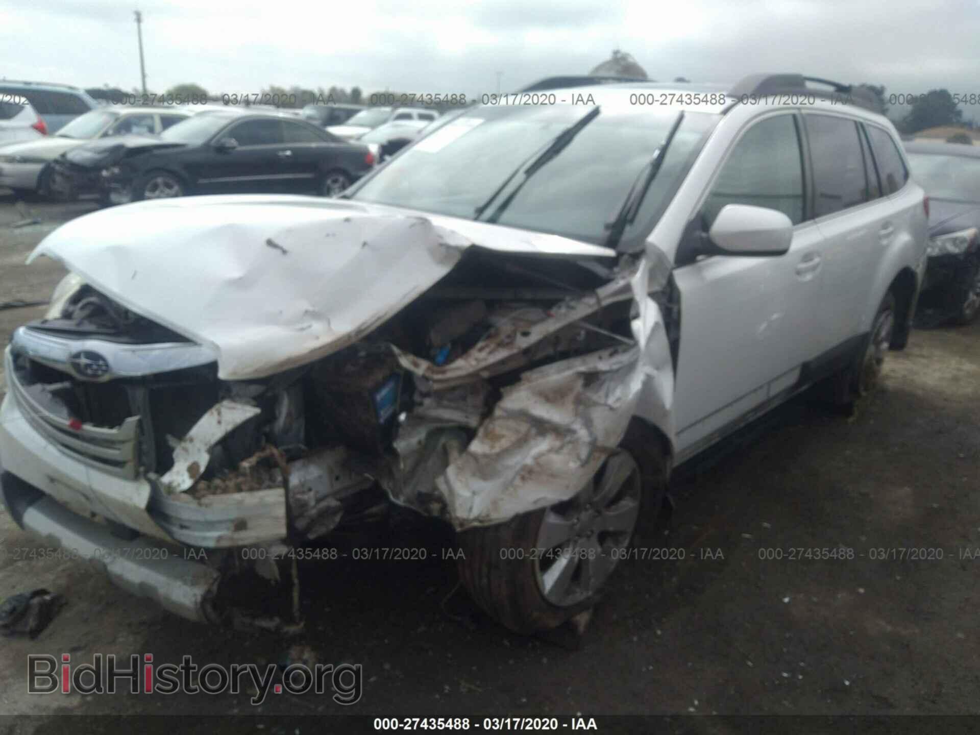2011 SUBARU OUTBACK - VIN: 4S4BRBKC7B3318731 - Фото 2