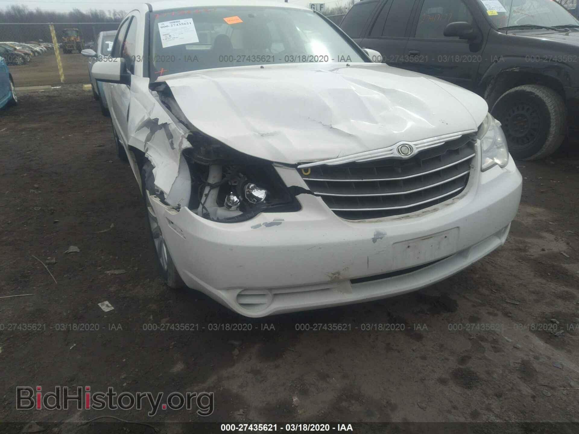 2010 CHRYSLER SEBRING - VIN: 1C3CC5FD1AN194543 - Фото 6
