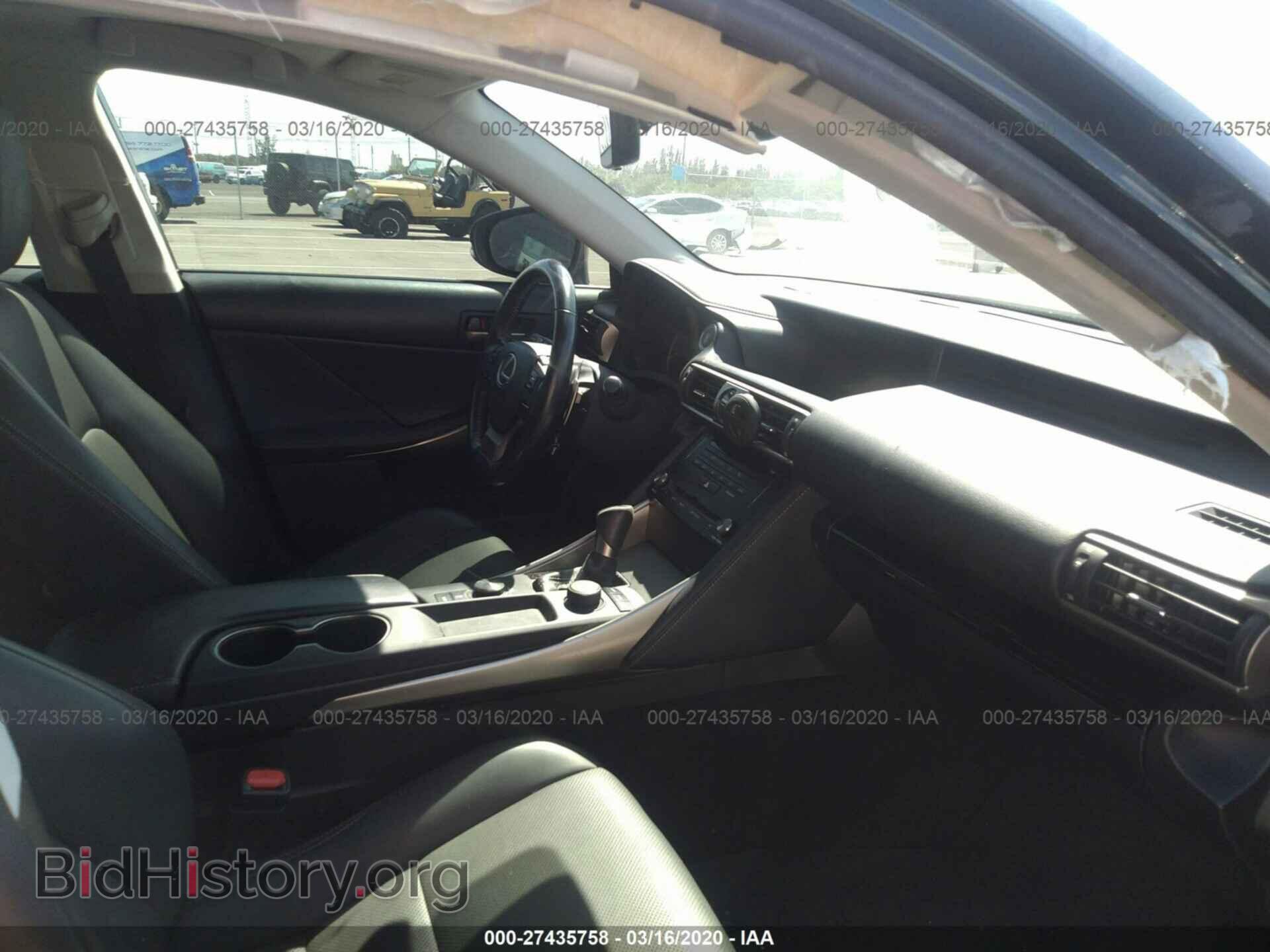 2017 LEXUS IS - VIN: JTHBA1D29H5050299 - Фото 5