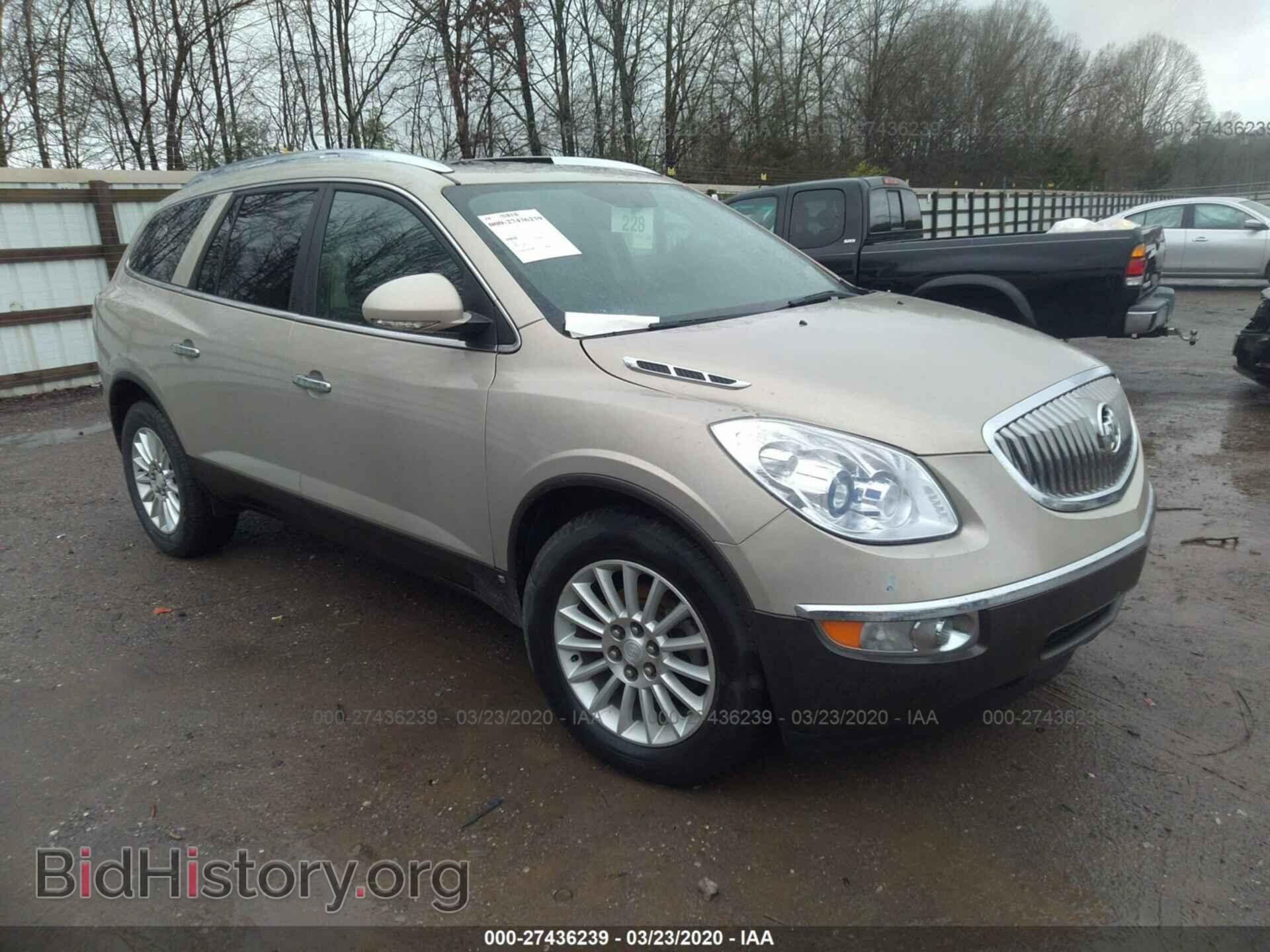Фотография  - BUICK ENCLAVE 2009