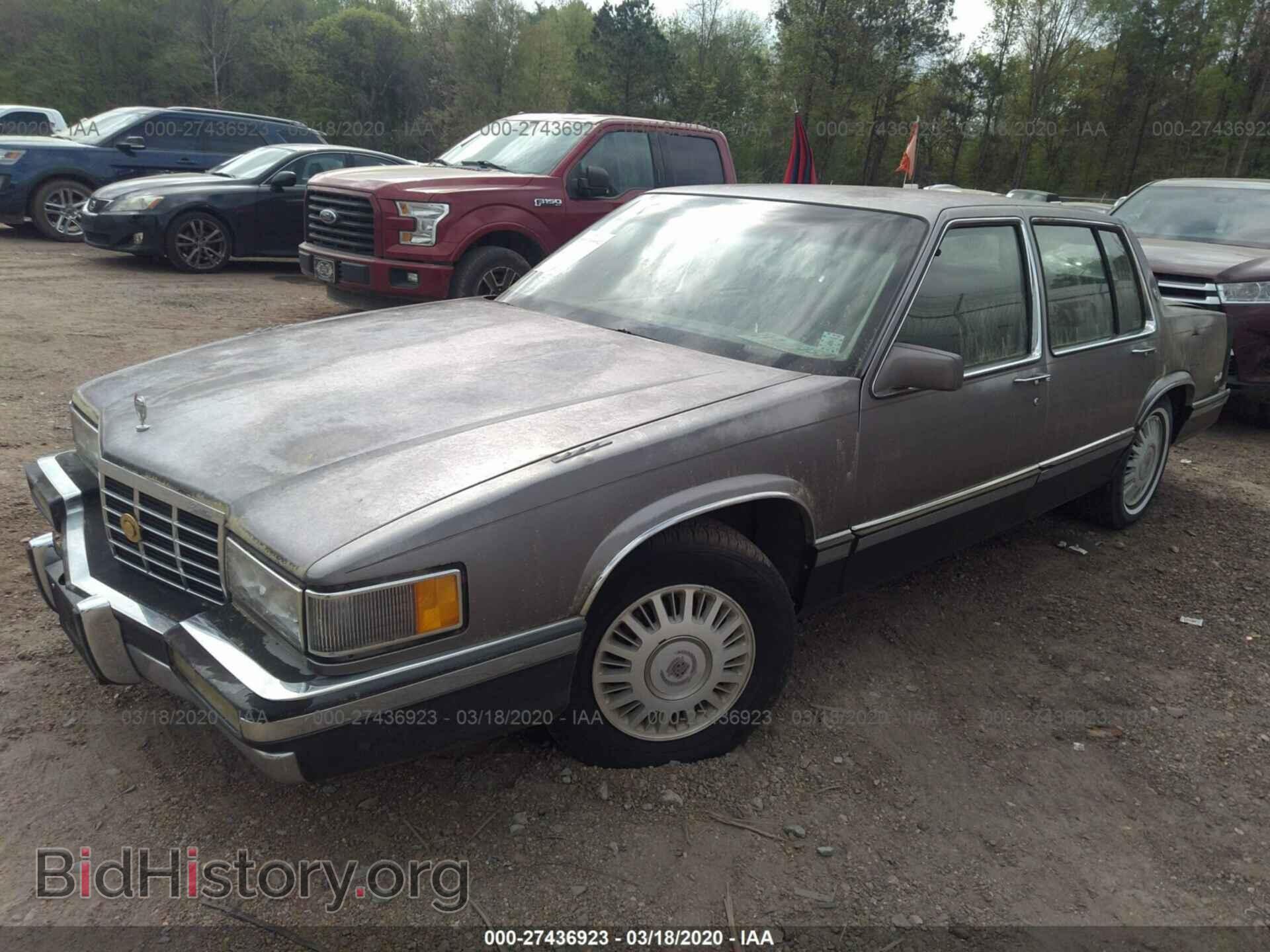1993 CADILLAC DEVILLE - VIN: 1G6CD53BXP4304065 - Photo 2