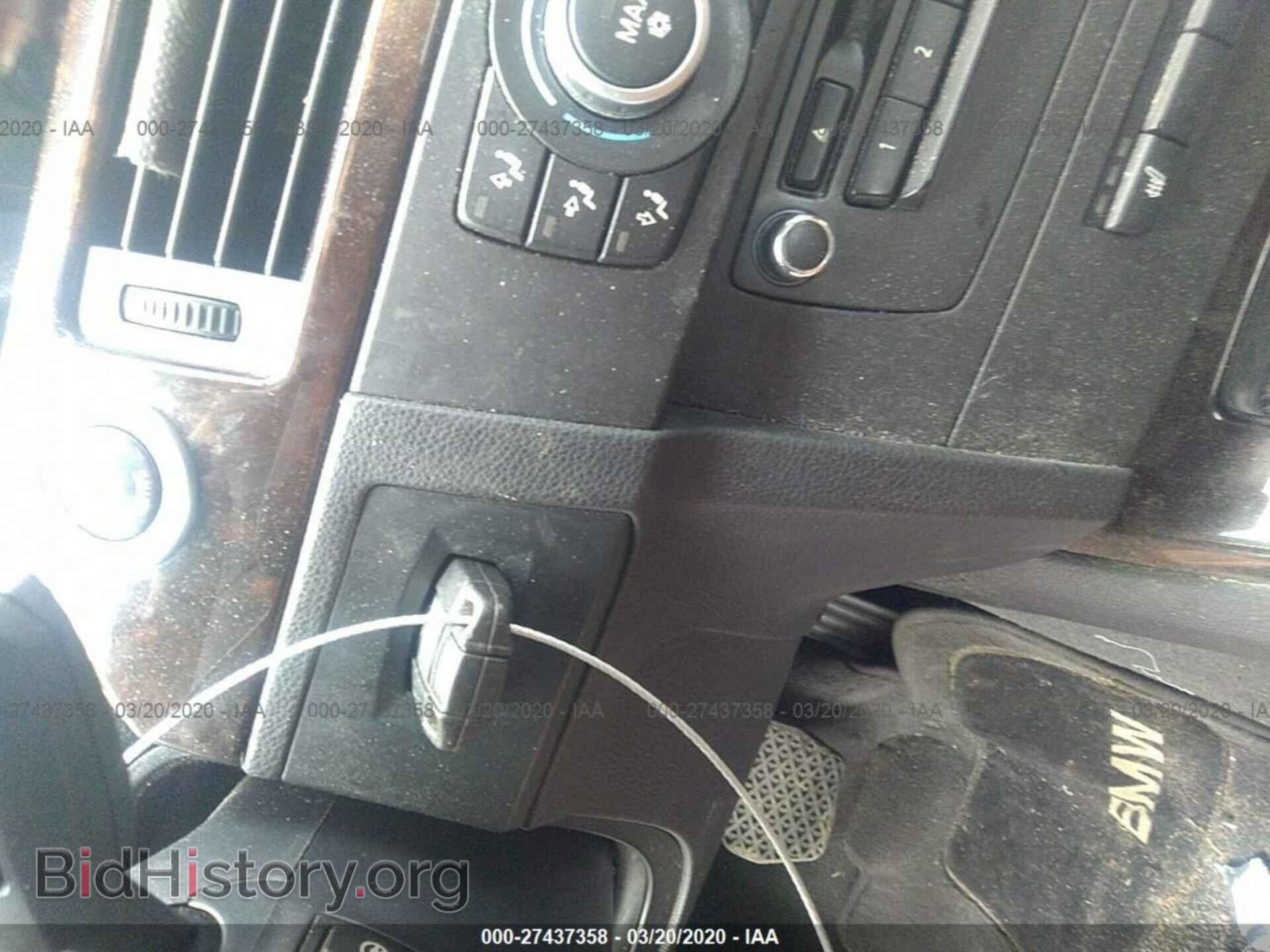 2009 BMW 335 - VIN: WBAPL33549A406379 - Фото 11