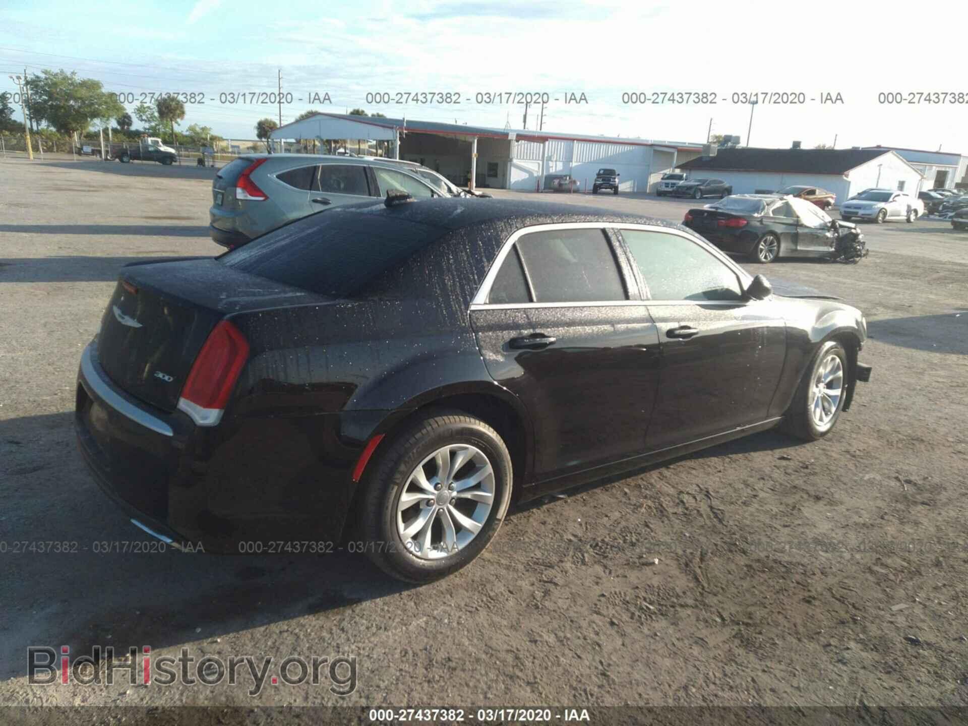 2015 CHRYSLER 300 - VIN: 2C3CCAAG4FH747292 - Photo 4