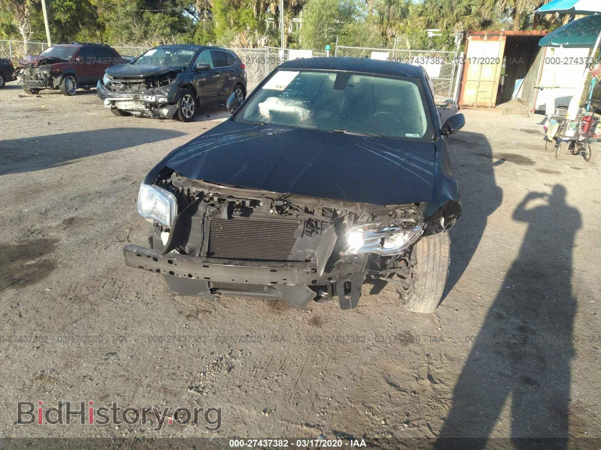 2015 CHRYSLER 300 - VIN: 2C3CCAAG4FH747292 - Photo 6