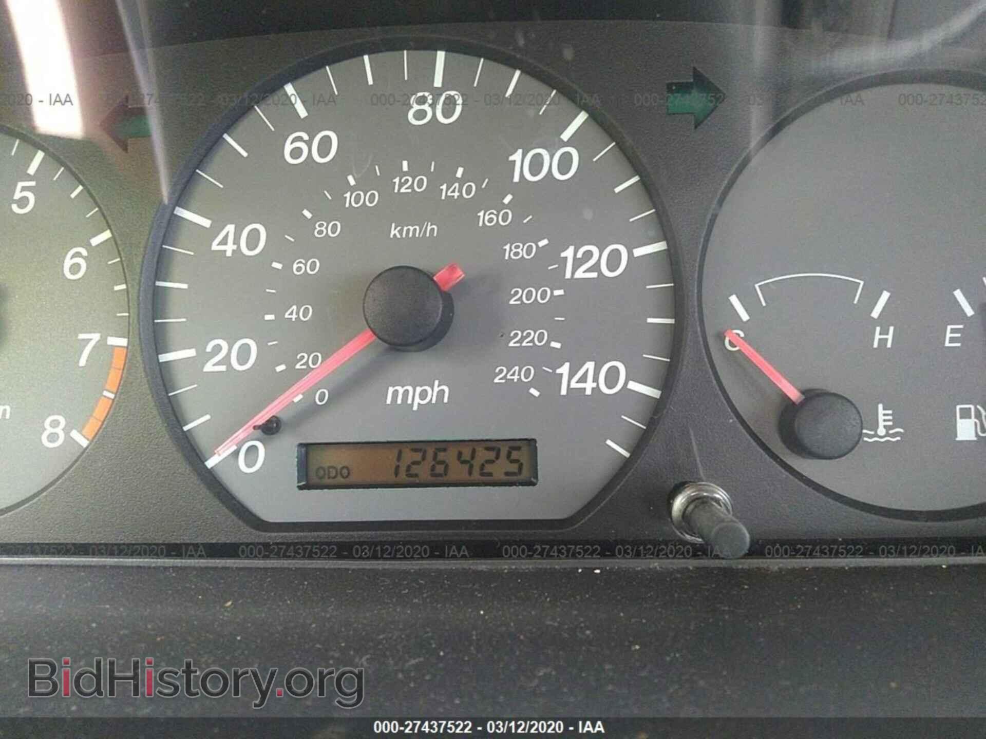 2000 MAZDA 626 - VIN: 1YVGF22F2Y5155104 - Фото 7