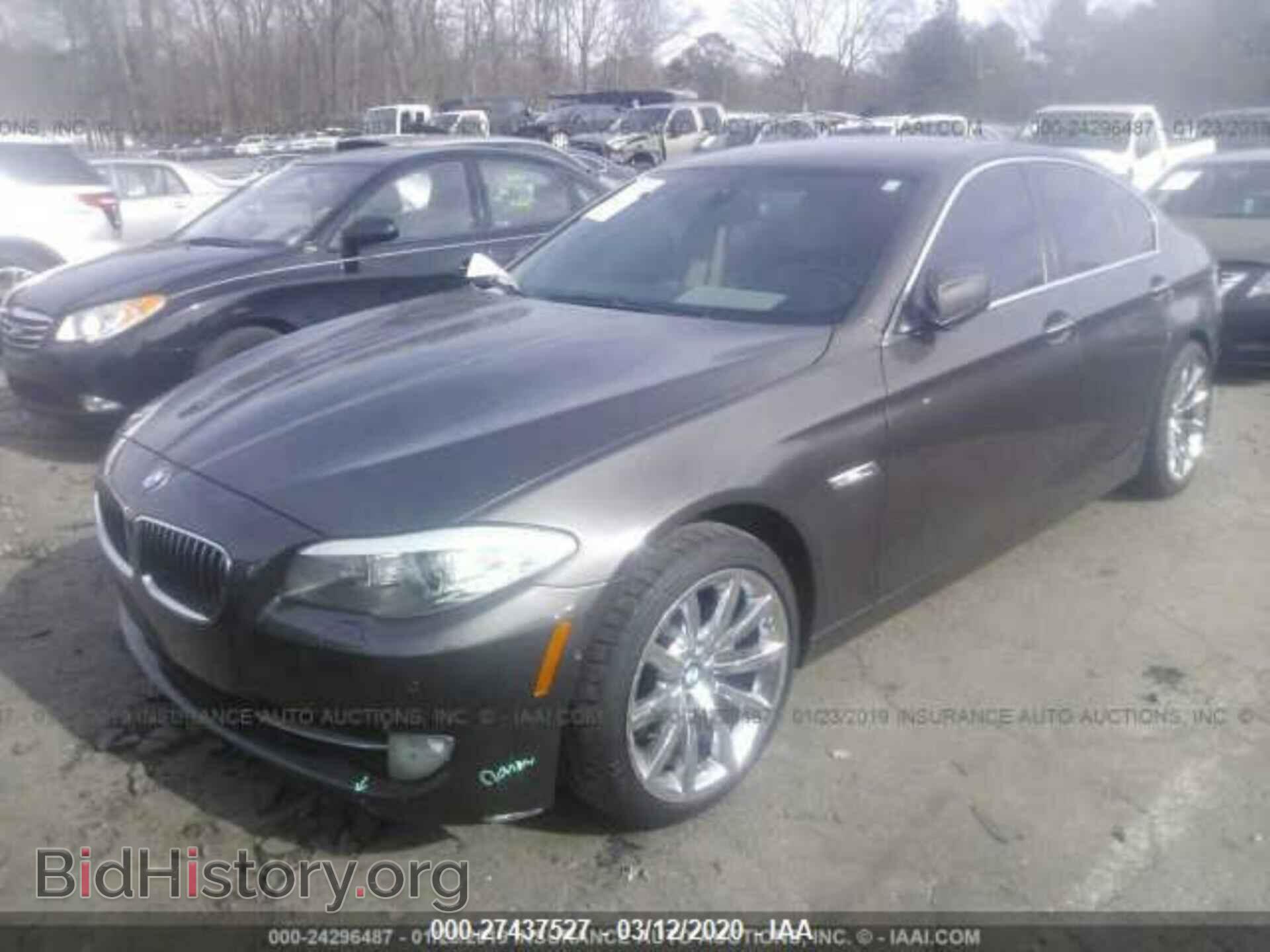 2011 BMW 5 SERIES - VIN: WBAFR1C52BC742895 - Фото 2