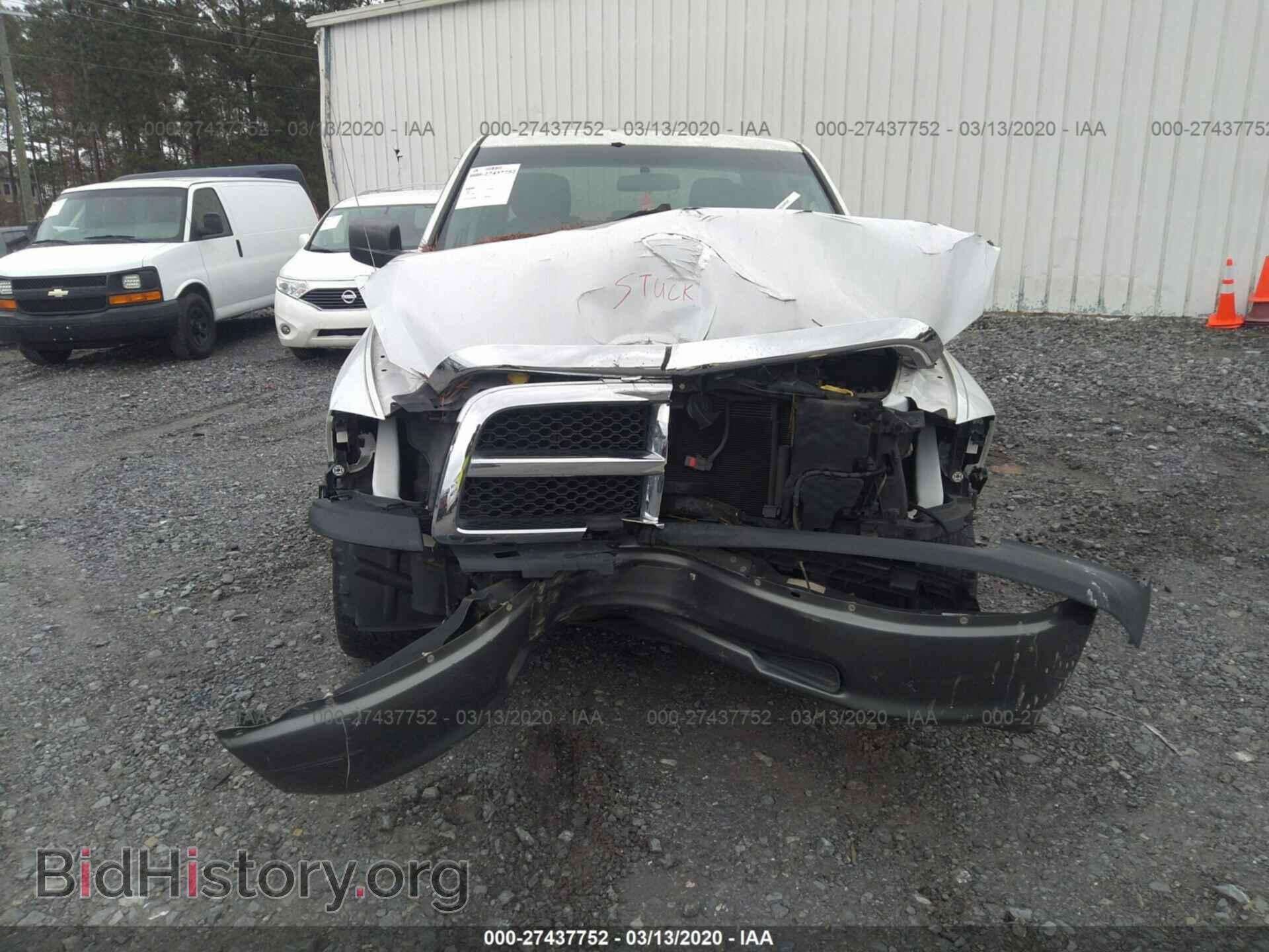 2011 DODGE RAM 1500 - VIN: 1D7RB1CP2BS570322 - Фото 6