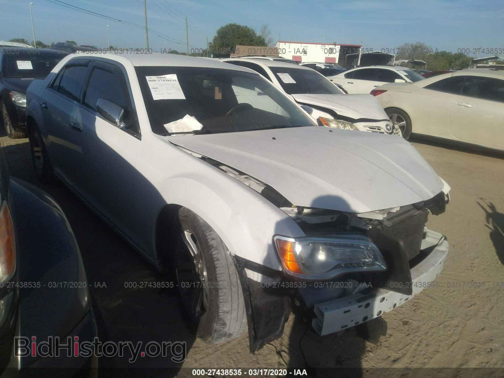 Фотография 2C3CCAET7CH209687 - CHRYSLER 300C 2012