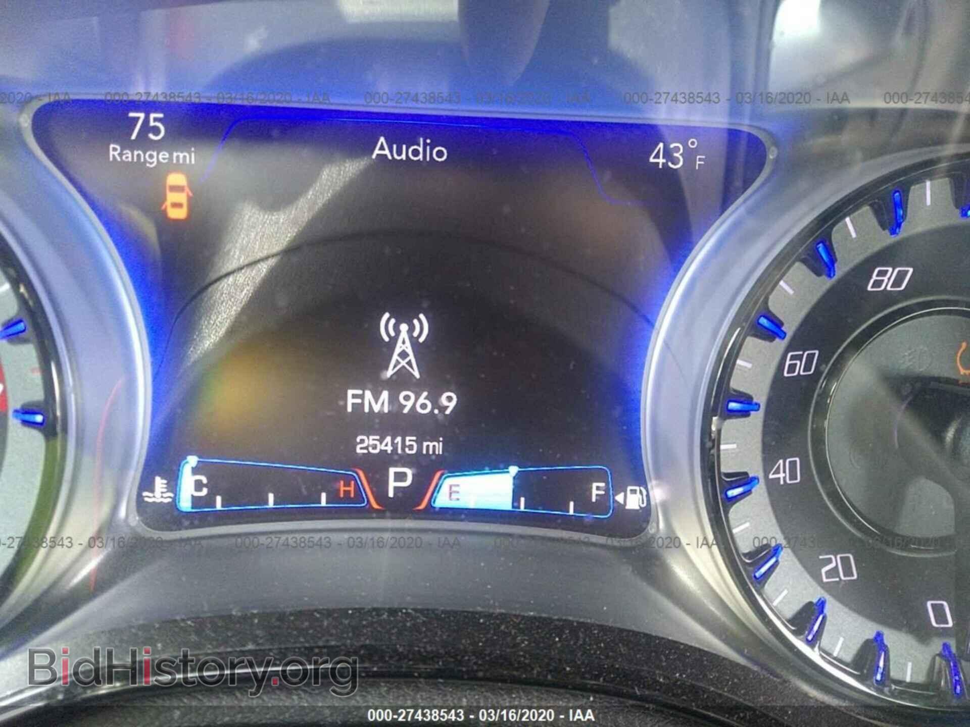 2018 CHRYSLER 300 - VIN: 2C3CCAGG6JH146224 - Фото 7