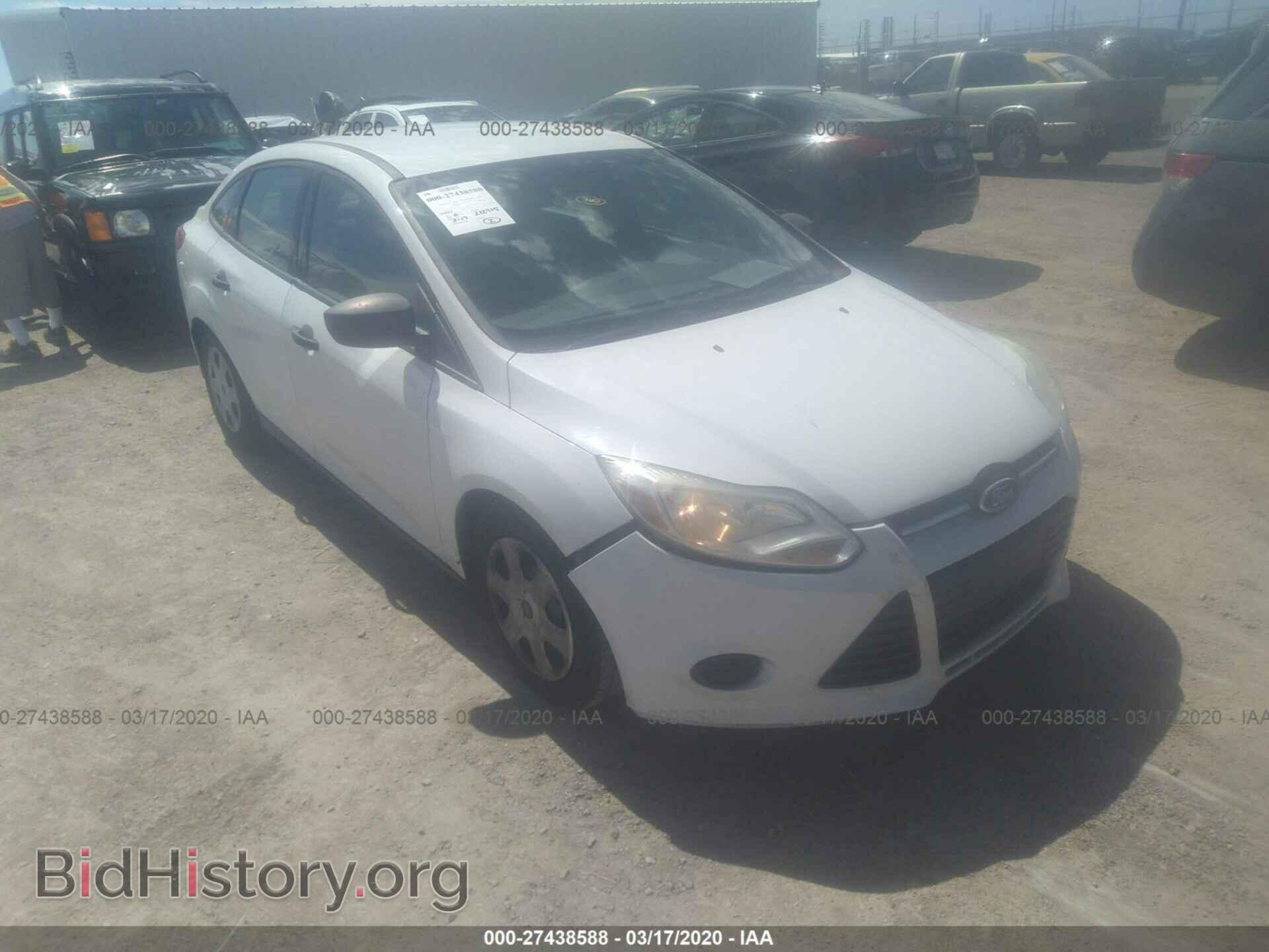 Photo 1FAHP3E21CL263309 - FORD FOCUS 2012