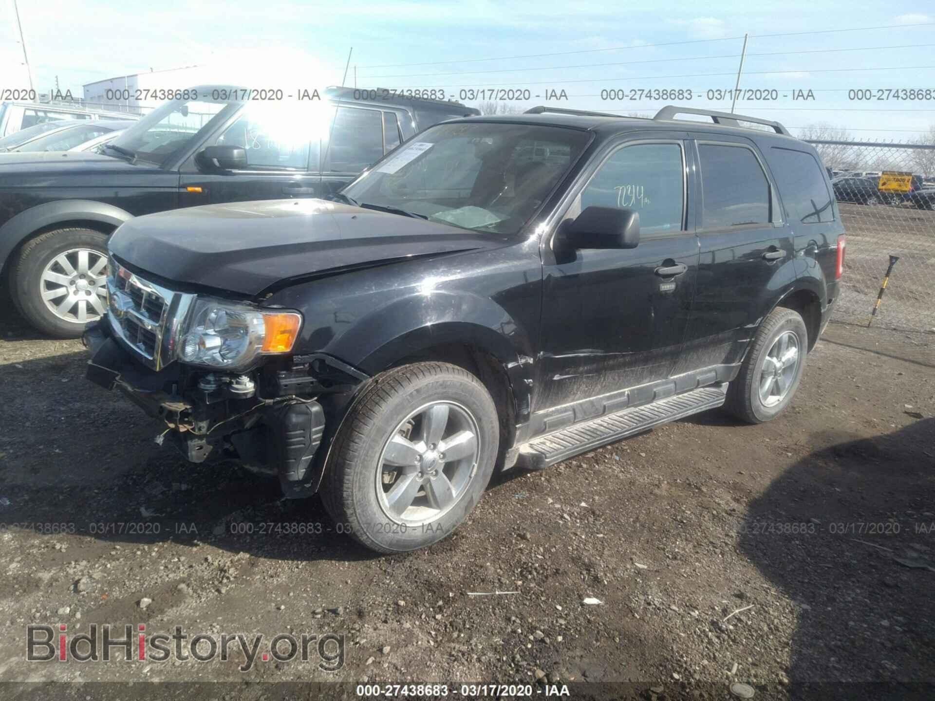 2012 FORD ESCAPE - VIN: 1FMCU0D70CKC63196 - Photo 2