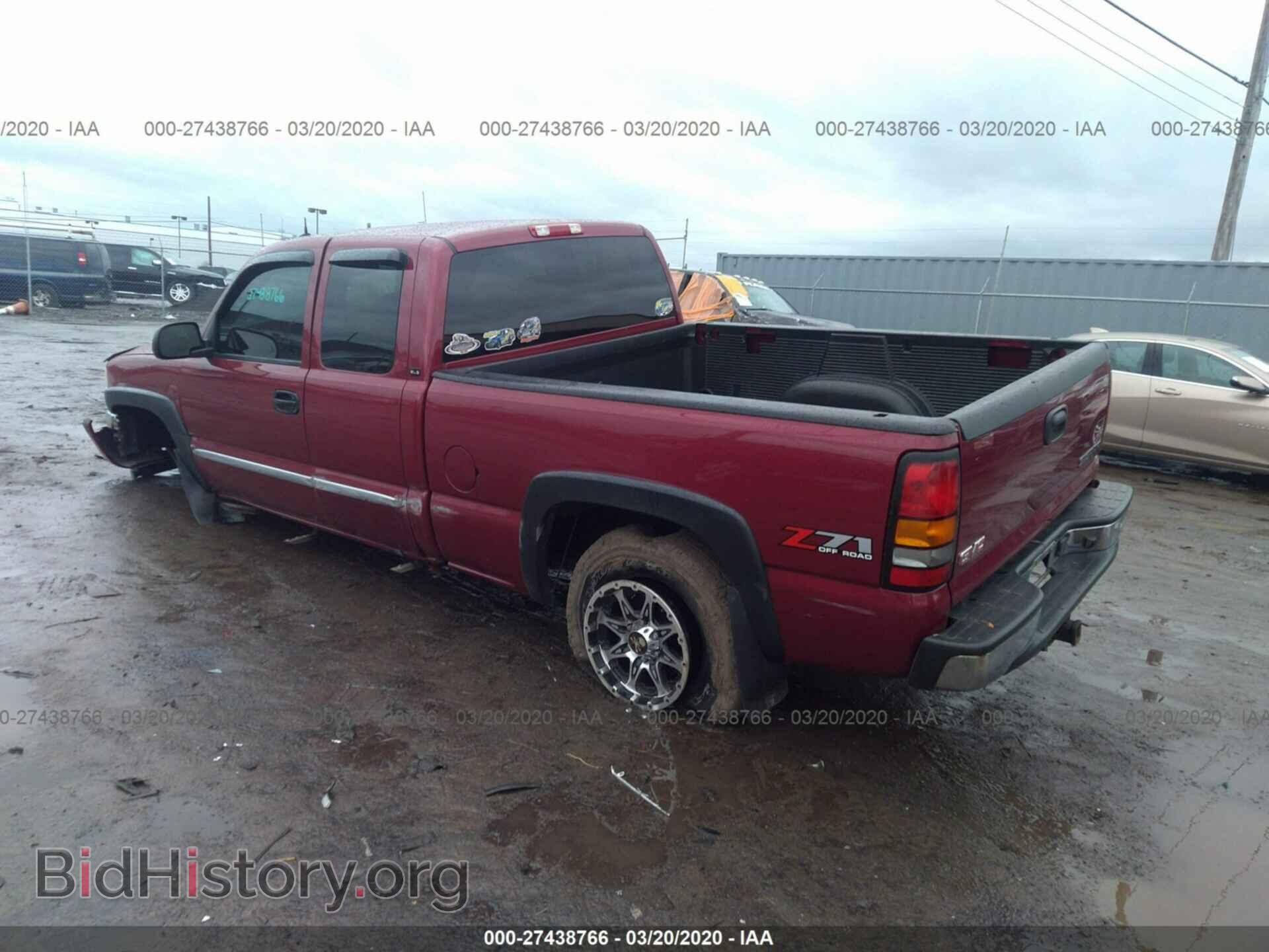 2005 GMC NEW SIERRA - VIN: 2GTEK19B951123320 - Фото 3