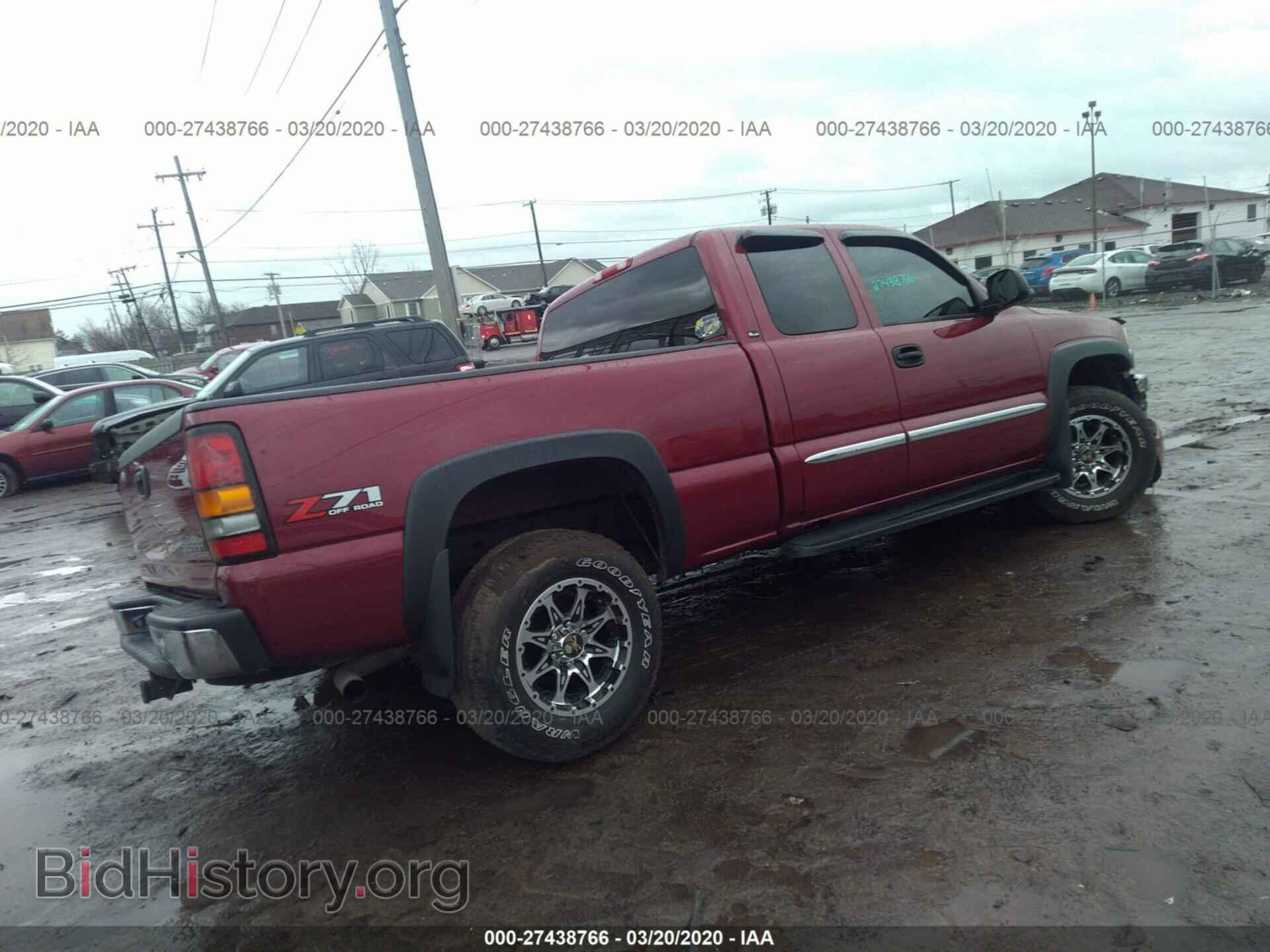 2005 GMC NEW SIERRA - VIN: 2GTEK19B951123320 - Фото 4