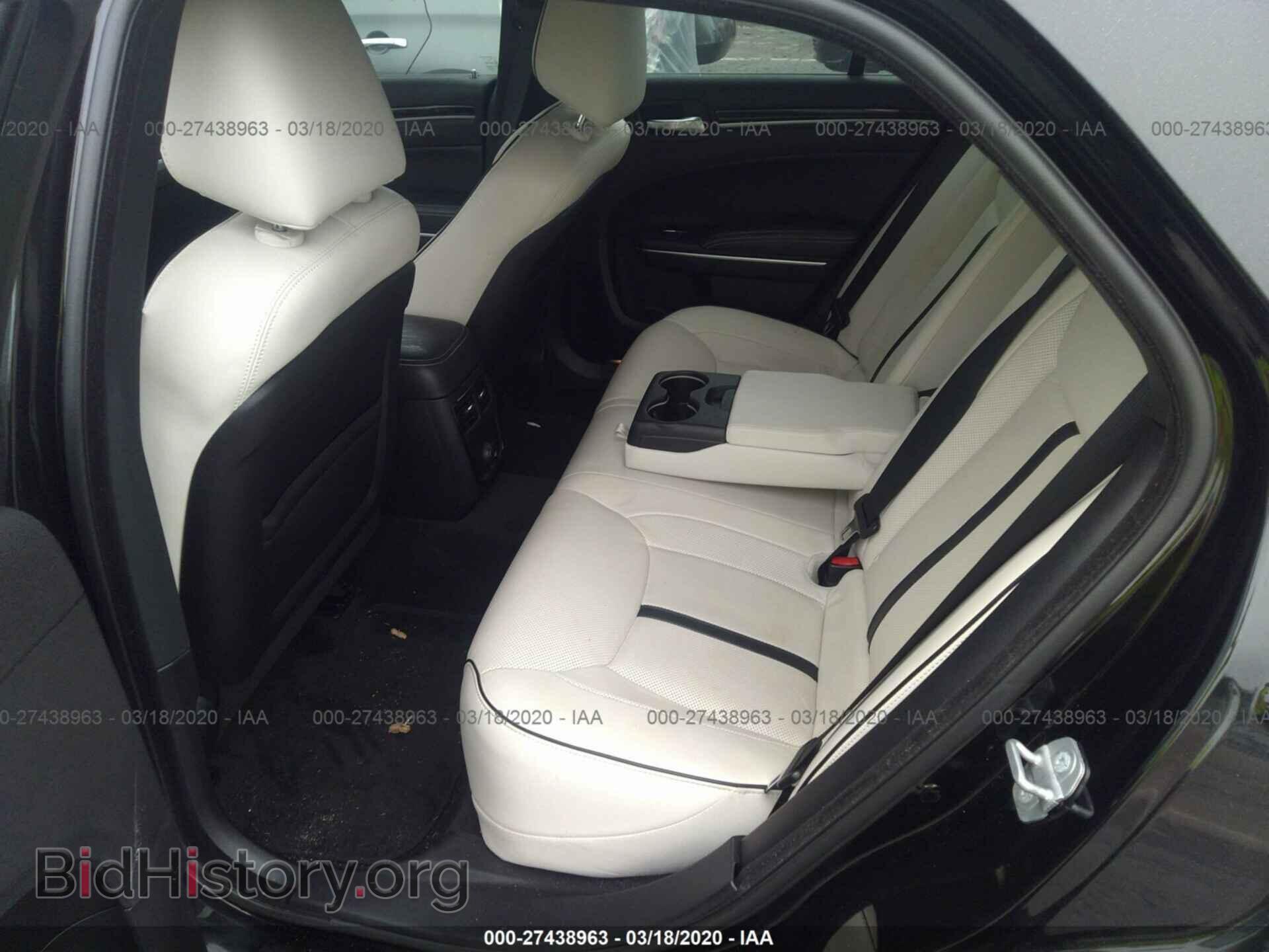 2014 CHRYSLER 300 - VIN: 2C3CCAAG1EH343445 - Фото 8