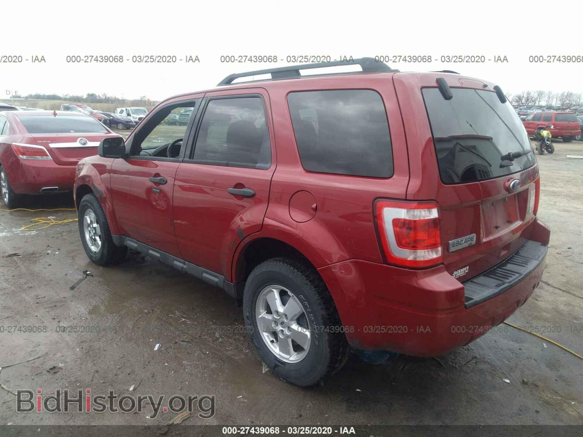 2011 FORD ESCAPE - VIN: 1FMCU9D7XBKC11481 - Фото 3