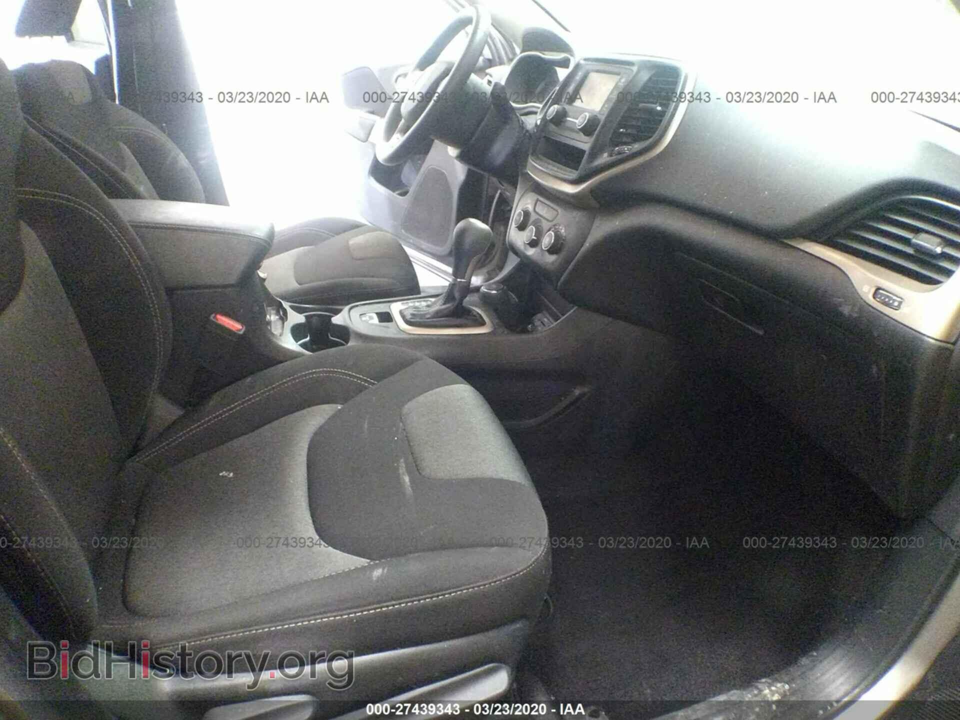 2018 JEEP CHEROKEE - VIN: 1C4PJMCB1JD570616 - Фото 5