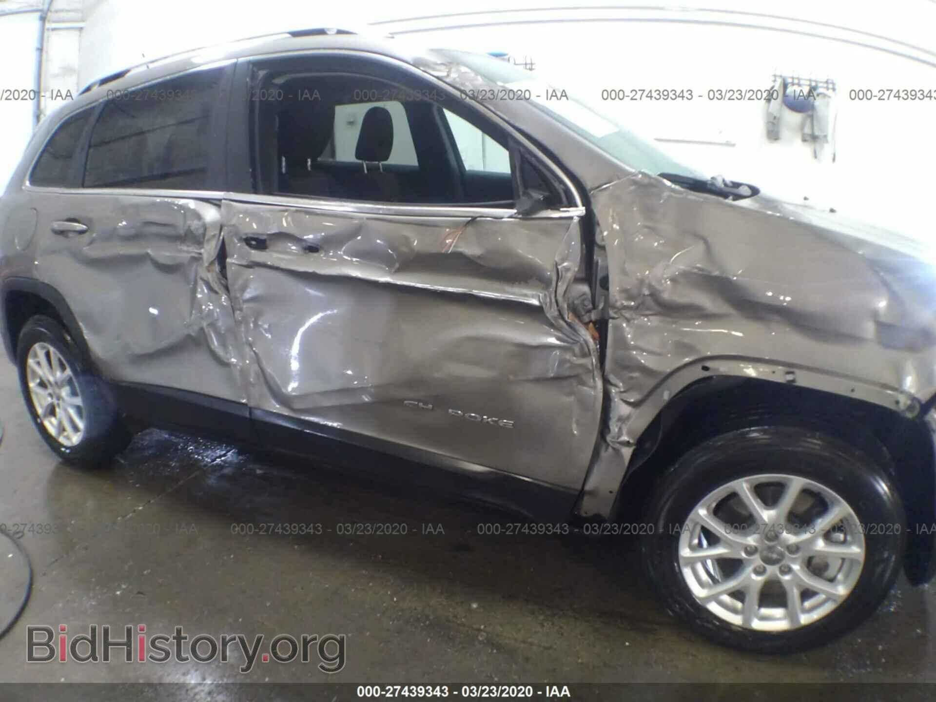 2018 JEEP CHEROKEE - VIN: 1C4PJMCB1JD570616 - Фото 6